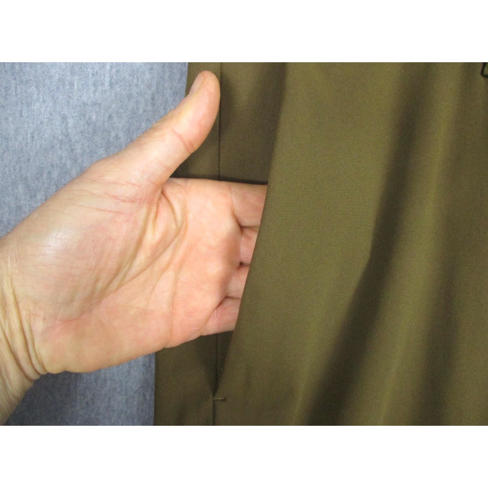 Lululemon Lululemon Mens Pants Slim Tapered Flat Front Chino Green 40 Regular Inseam 30 Pockets Button Logo Size US 40 / EU 56 - 2 Thumbnail