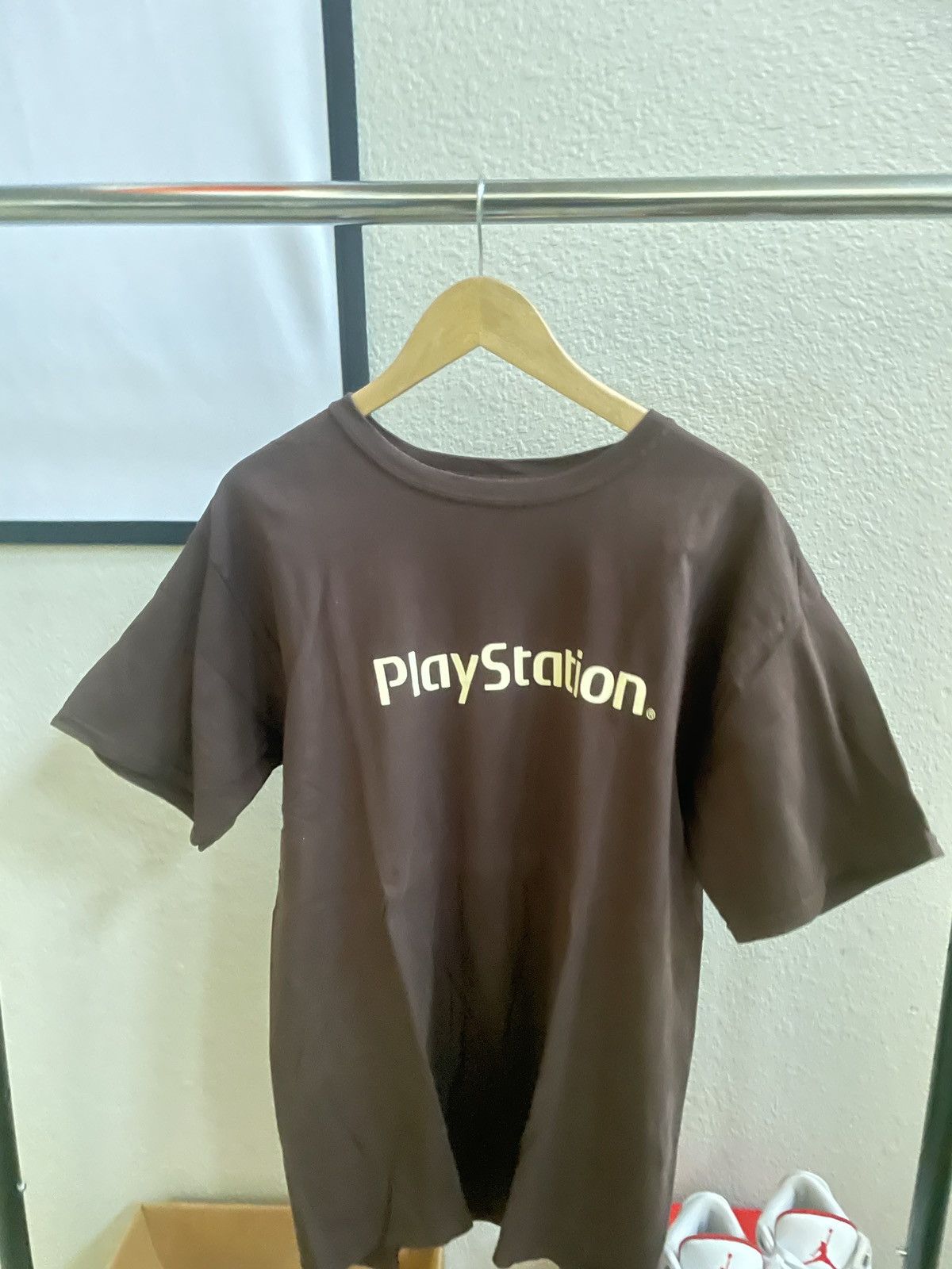 Travis Scott Travis Scott PlayStation T shirt Brown Size L Size US L / EU 52-54 / 3 - 3 Thumbnail