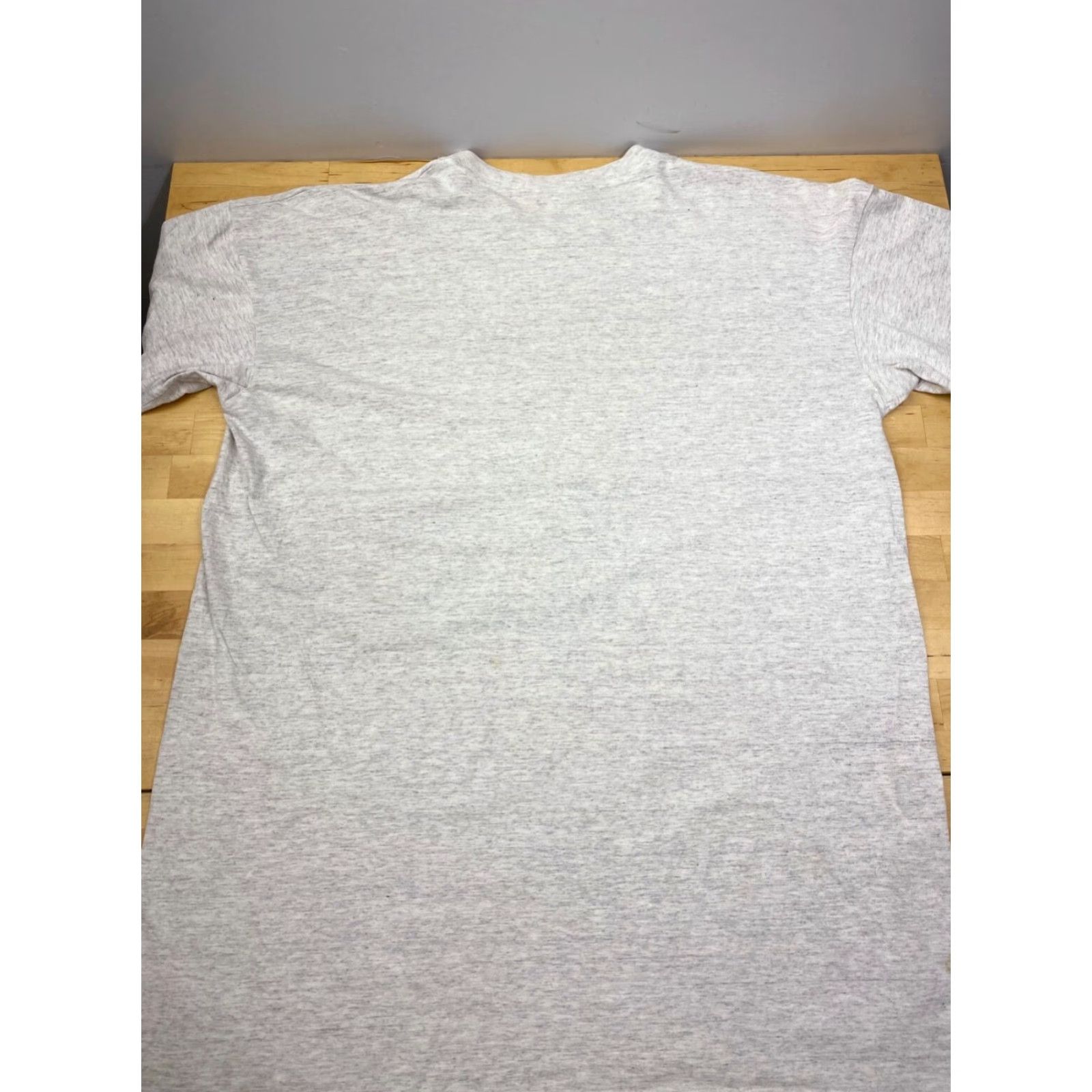 Vintage VINTAGE Heartland Merry Chrismoose T Shirt XL Gray USA Christmas Men's Short Sleeve Crew Neck T-Shirt USA Holiday Graphic Print Size US XL / EU 56 / 4 - 3 Thumbnail