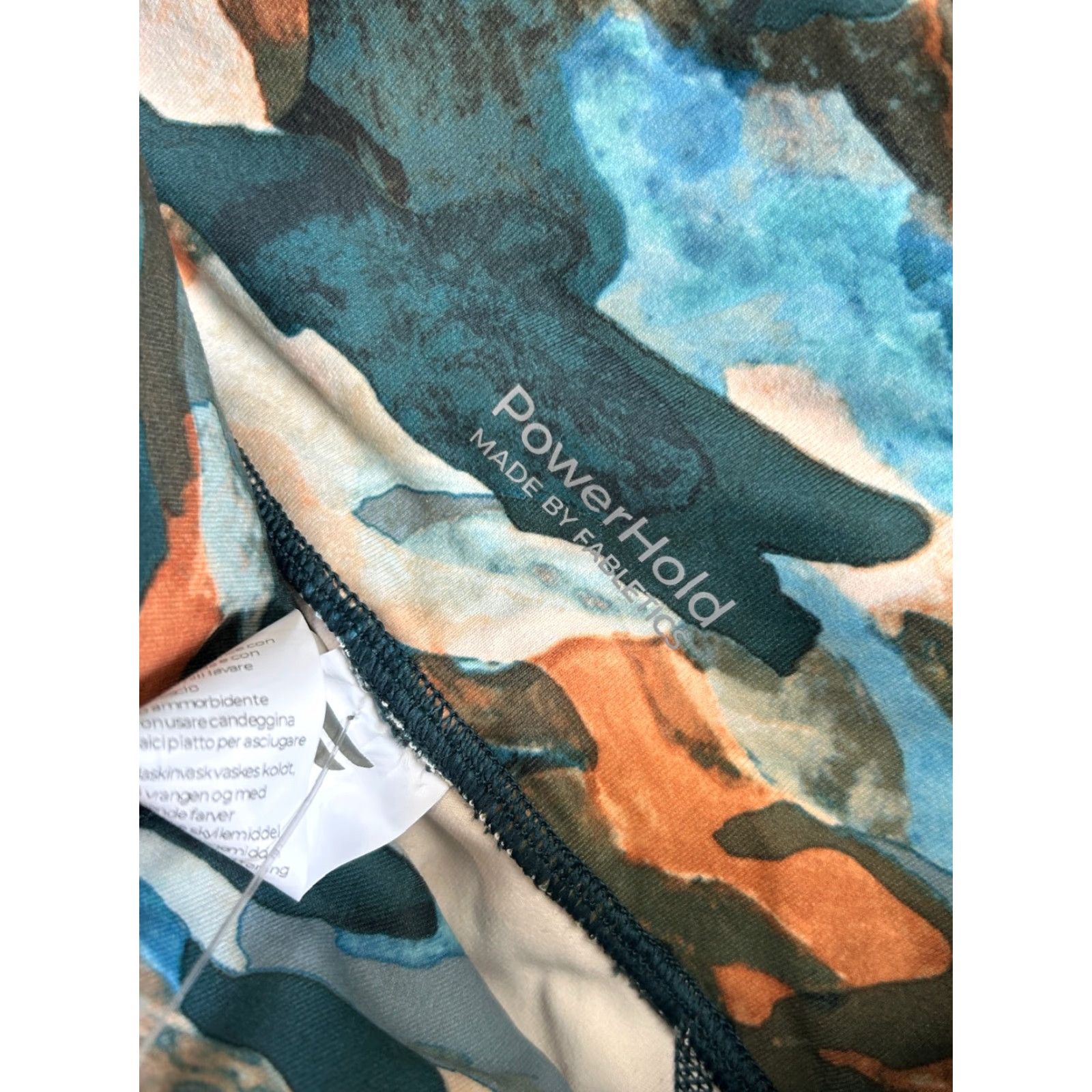 Fabletics Fabletics Leggings The Define High Waisted ⅞ 2XS XXS Pocket UPF 50+ Moisture Wicking Multicolor Knit Clothing Women Run Yoga | Leggings Size 24" / US 00 / IT 34 - 6 Thumbnail