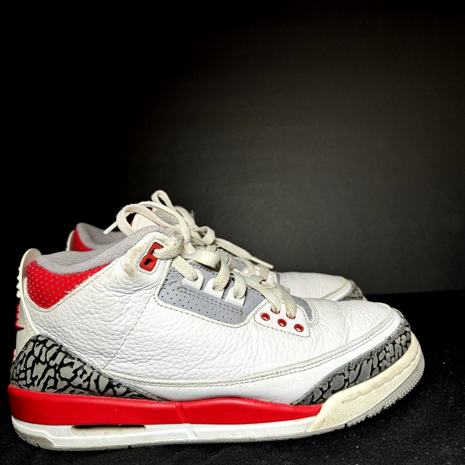 Jordan Brand × Nike Size 7 - Air Jordan 3 Retro GS Fire Red 2022 Men's Shoes Size US 7 / EU 40 - 1 Thumbnail