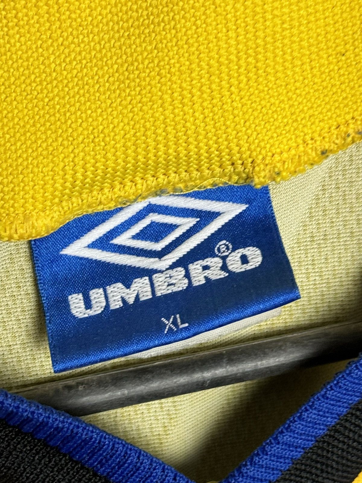 Umbro Everton 96/97 Away Football Jersey Size US XL / EU 56 / 4 - 22 Thumbnail