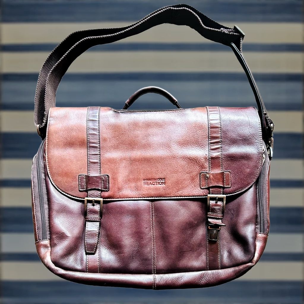 Kenneth Cole KENNETH COLE REACTION Show Business Messenger Briefcase Laptop Bag Leather Bag Brown Leather 17 in 14 in 4 in Mens Large Size ONE SIZE - 1 Thumbnail