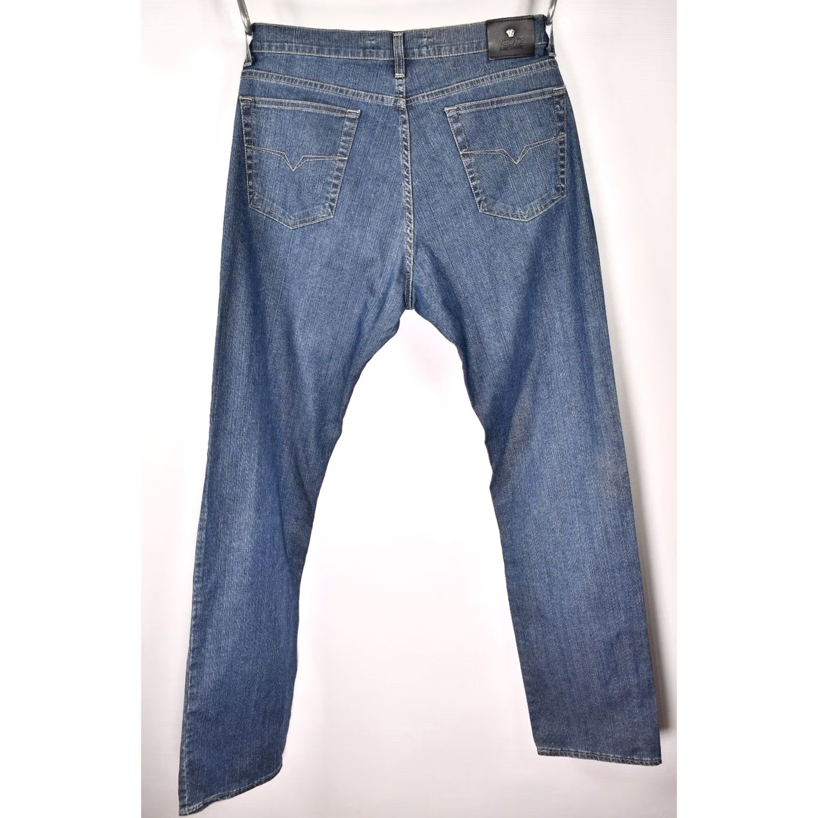 Versace Jeans Couture VERSACE JEANS COUTURE Jeans Men’s size 52 Denim Blue 97% Cotton 3% Other Straight Vintage No N/A N/A Size US 36 / EU 52 - 3 Thumbnail