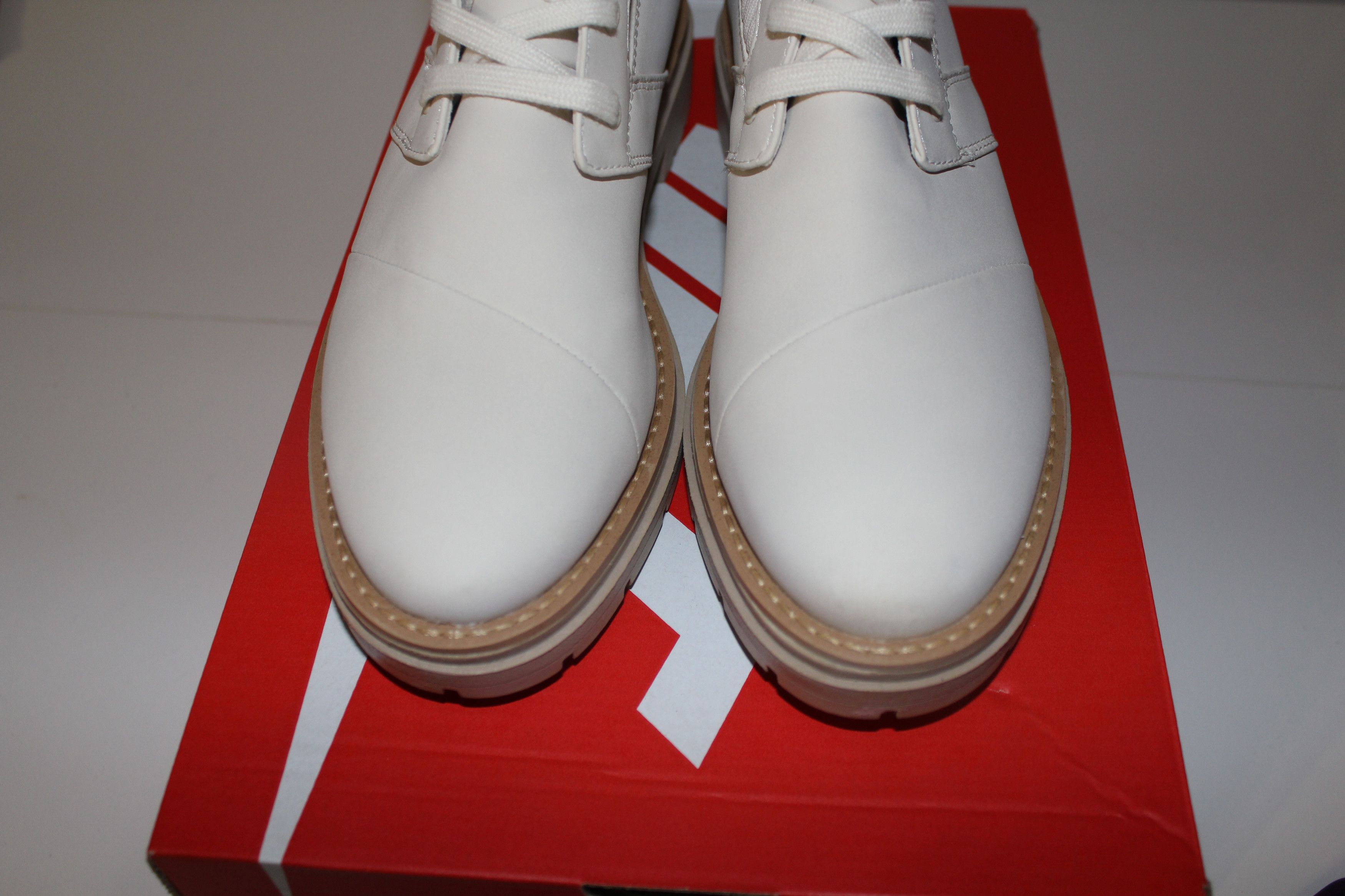 Toms TOMS Womens Ionie Lace Up Lug Sole Combat Boots Size 9 Size US 9 / IT 39 - 8 Thumbnail