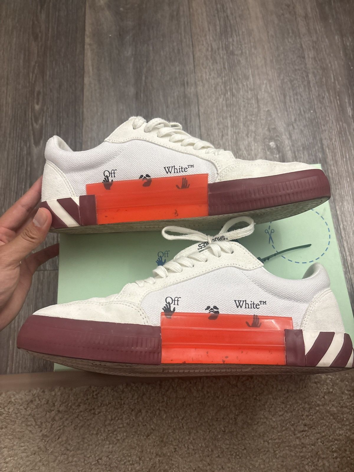 Off-White Off White vulcanized sneaker size 11/44 Size US 11 / EU 44 - 2 Thumbnail