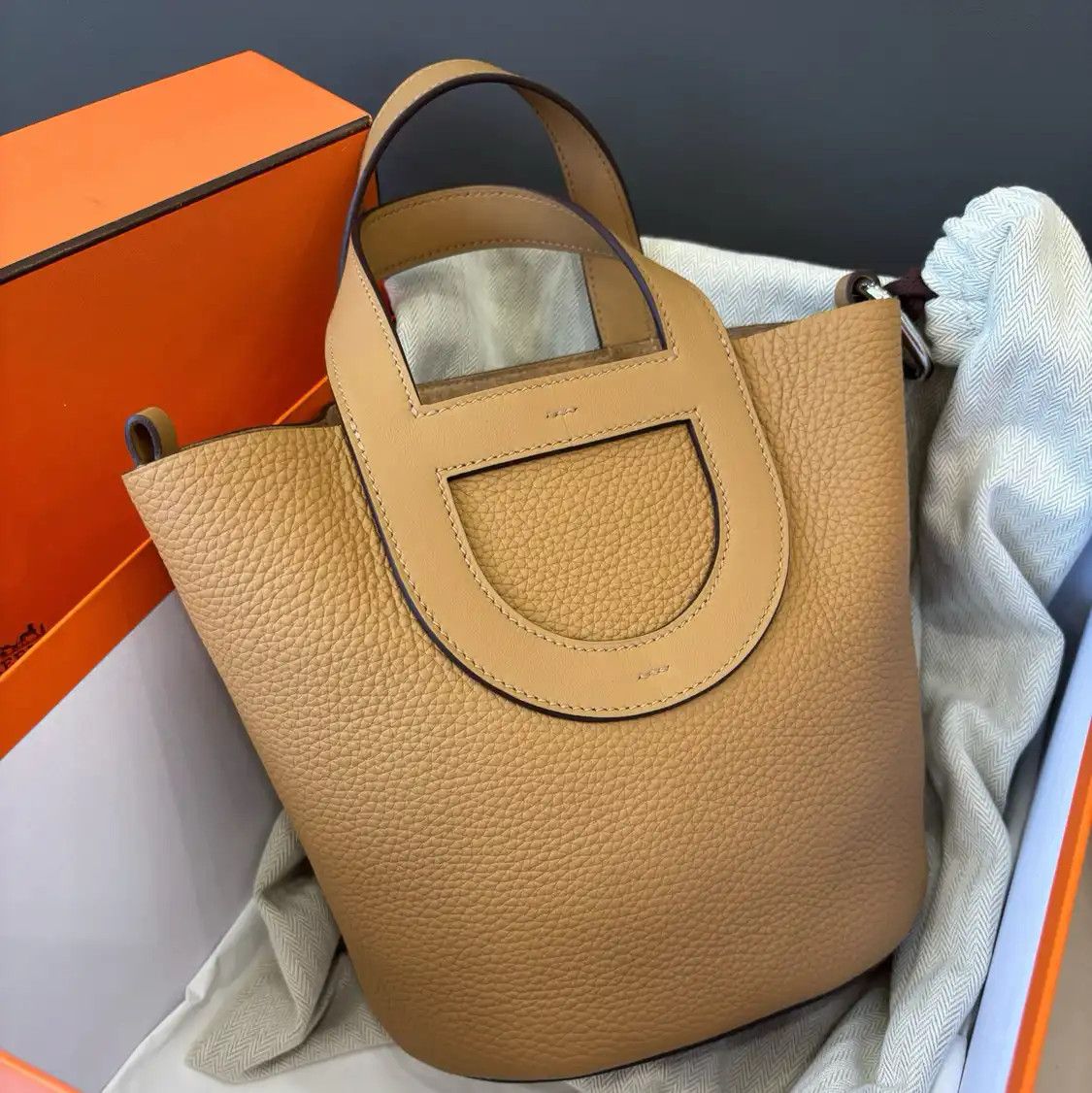 Hermes Hermes In-The-Loop 18 Cookie Clemence cowhide leather Roulis handbag gold hardwa Size ONE SIZE - 1 Thumbnail
