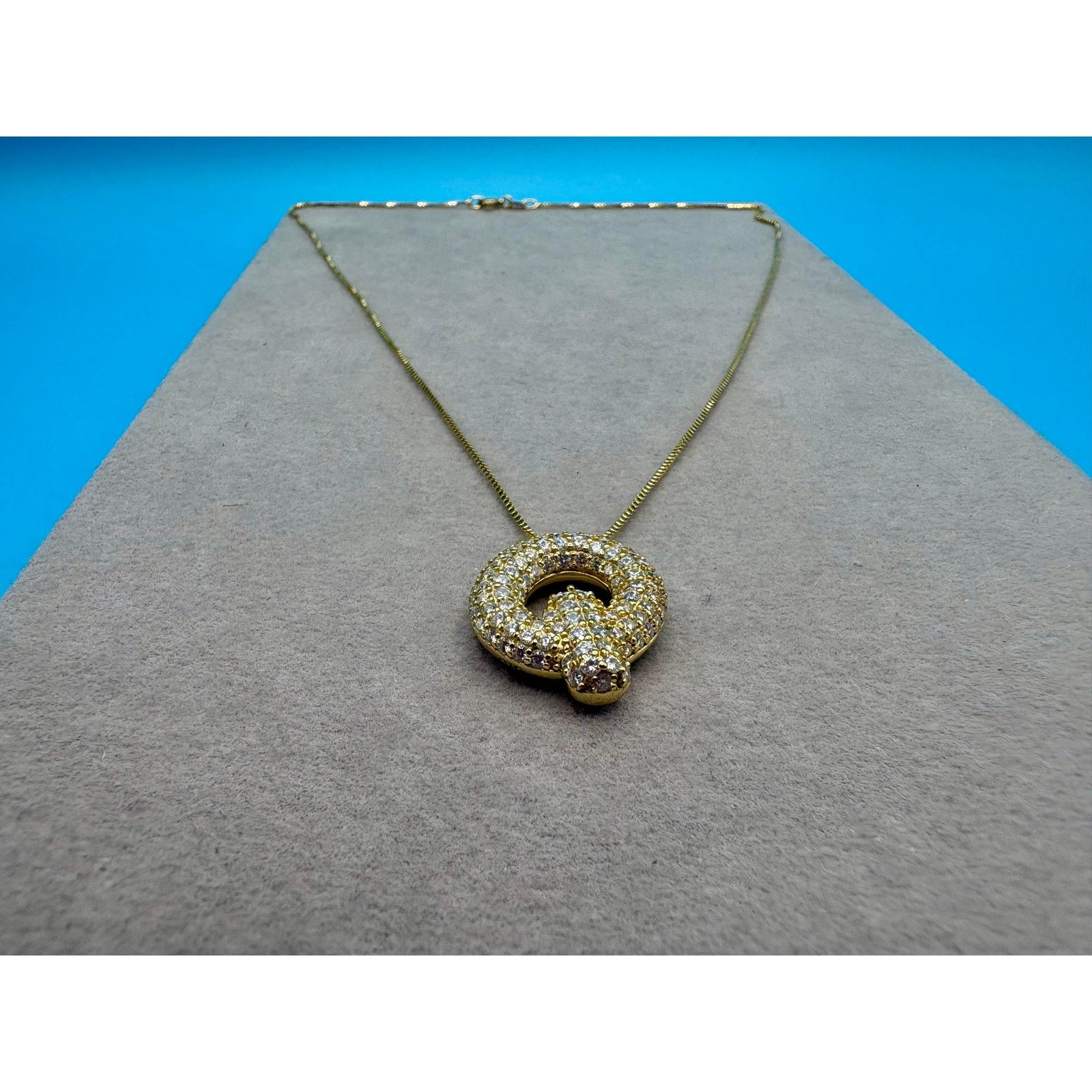 Jewelry Moissanite 'Q' Letter Pendant - Gold Plated 925 Sterling Size ONE SIZE - 4 Thumbnail