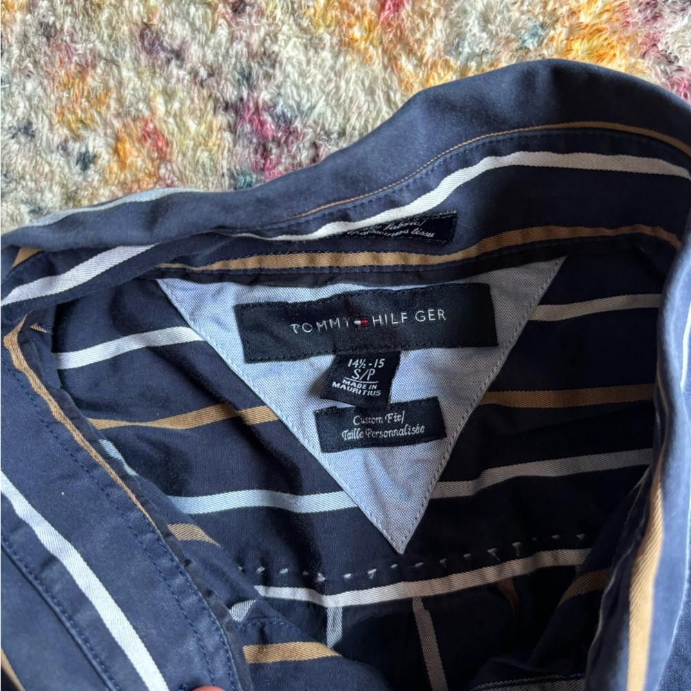 Tommy Hilfiger Tommy Hilfiger long sleeves Size 36R - 3 Thumbnail