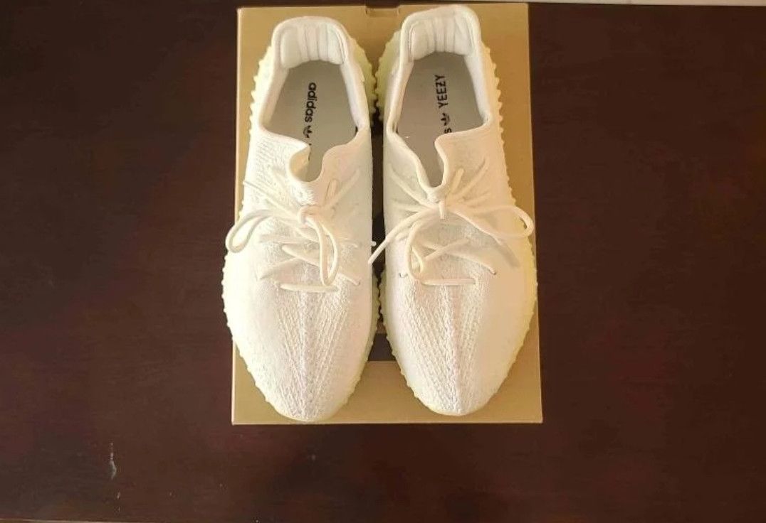 Adidas Yeezy Boost 350 V2 Cream/Triple white Size US 12 / EU 45 - 1 Thumbnail