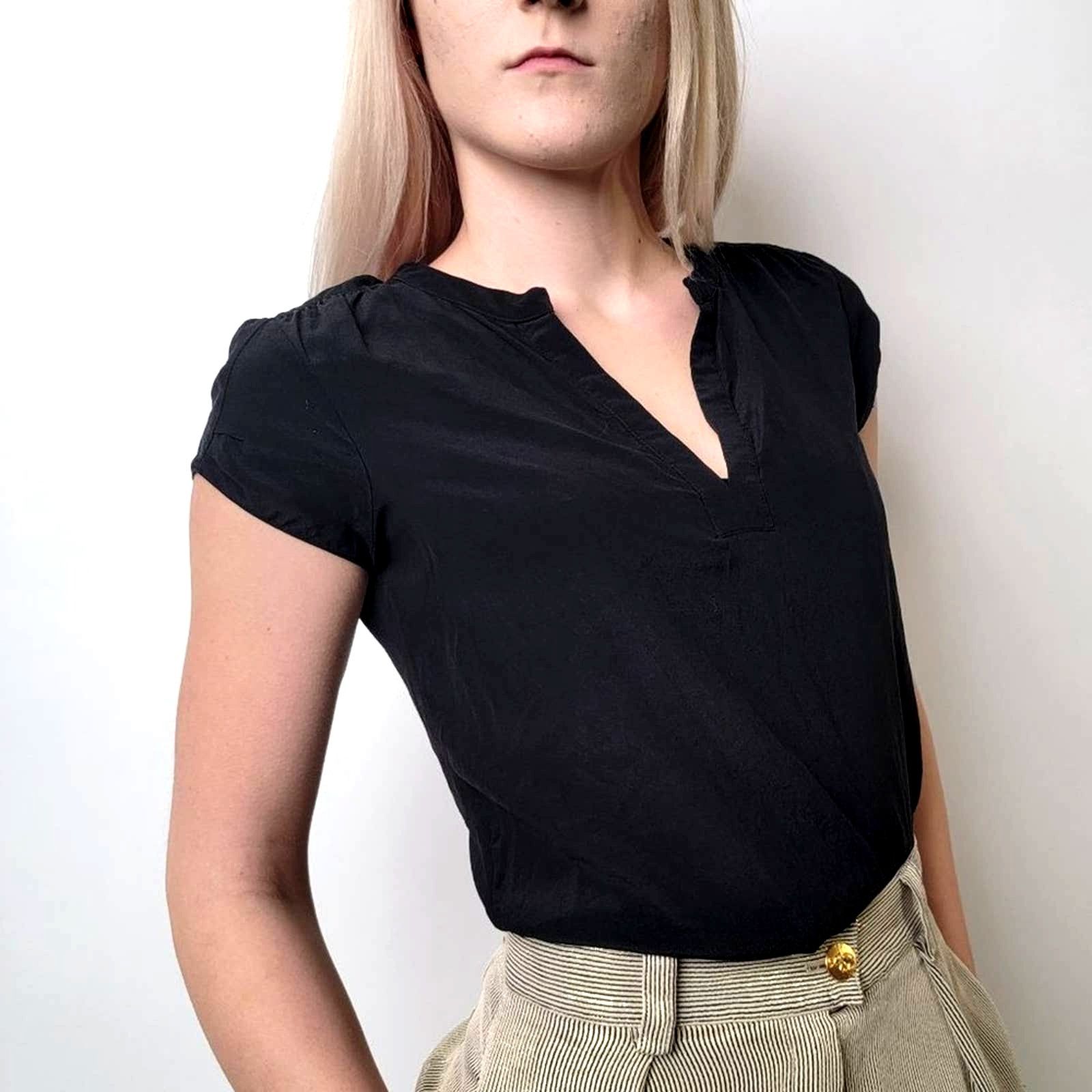 Aritzia ARITZIA x BABATON Phillip Silk Sheer Tee Shirt Blouse - XS Size XS / US 0-2 / IT 36-38 - 1 Thumbnail