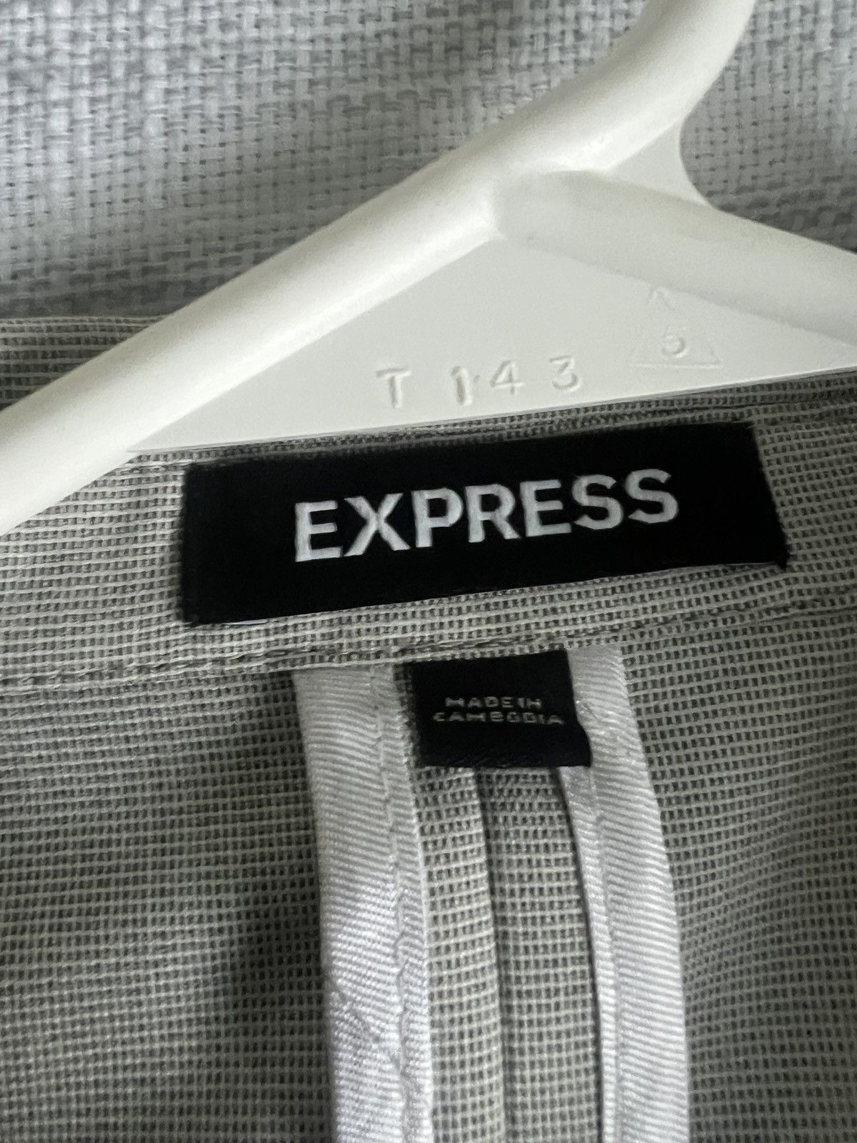 Express EXPRESS SUIT BLAZER/ PANTS SLIM FIT Size 44S - 2 Thumbnail