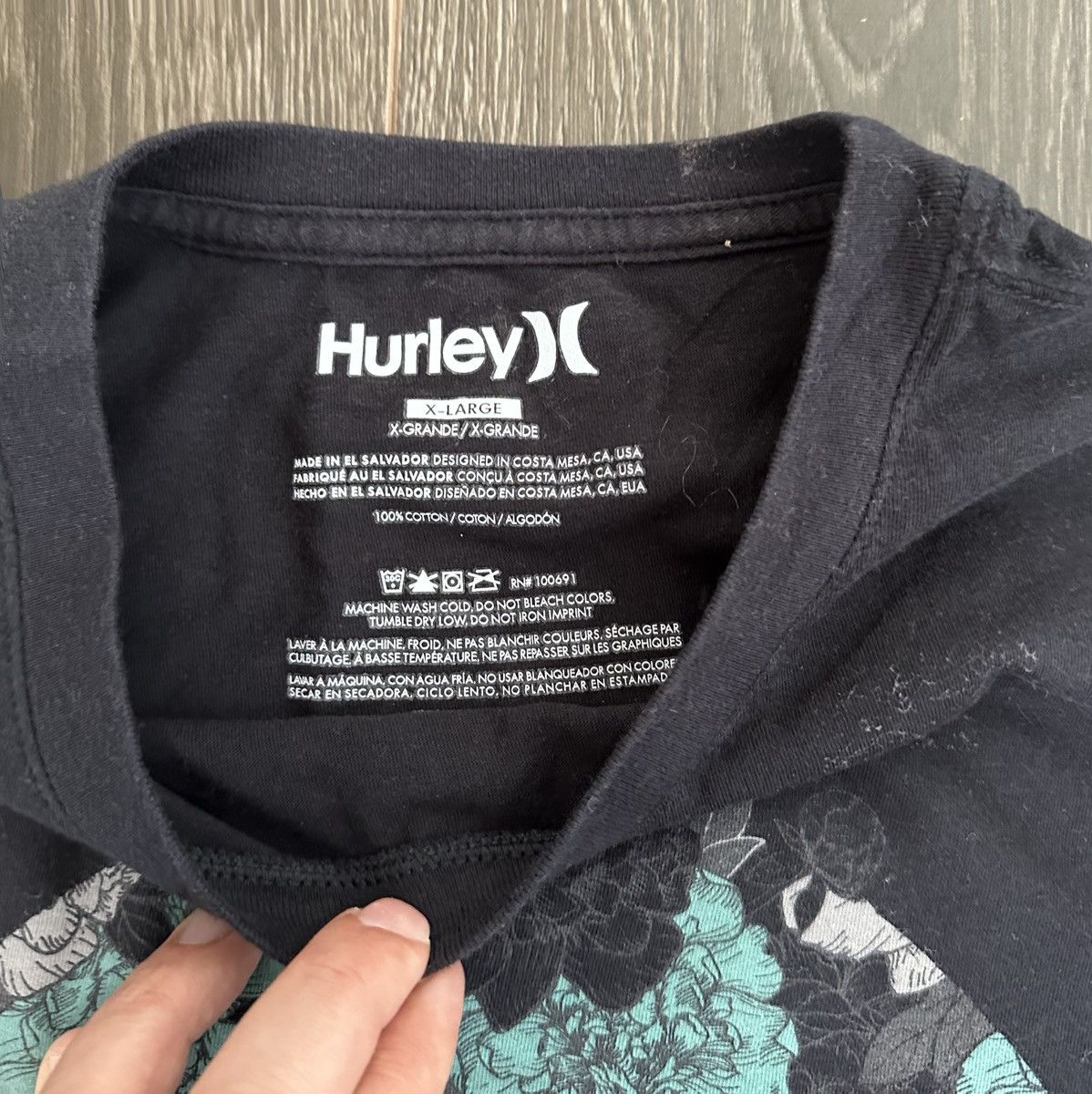Hurley Hurley Black Floral Print Tshirt Size XL Size US XL / EU 56 / 4 - 4 Thumbnail
