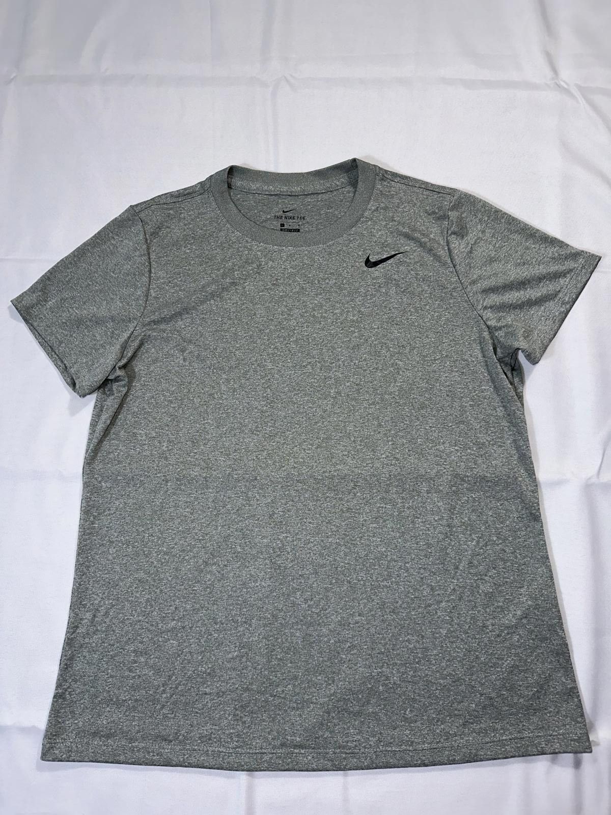 Nike Nike Womens Dri-Fit Legend Tee Crew Size L / US 10 / IT 46 - 1 Thumbnail