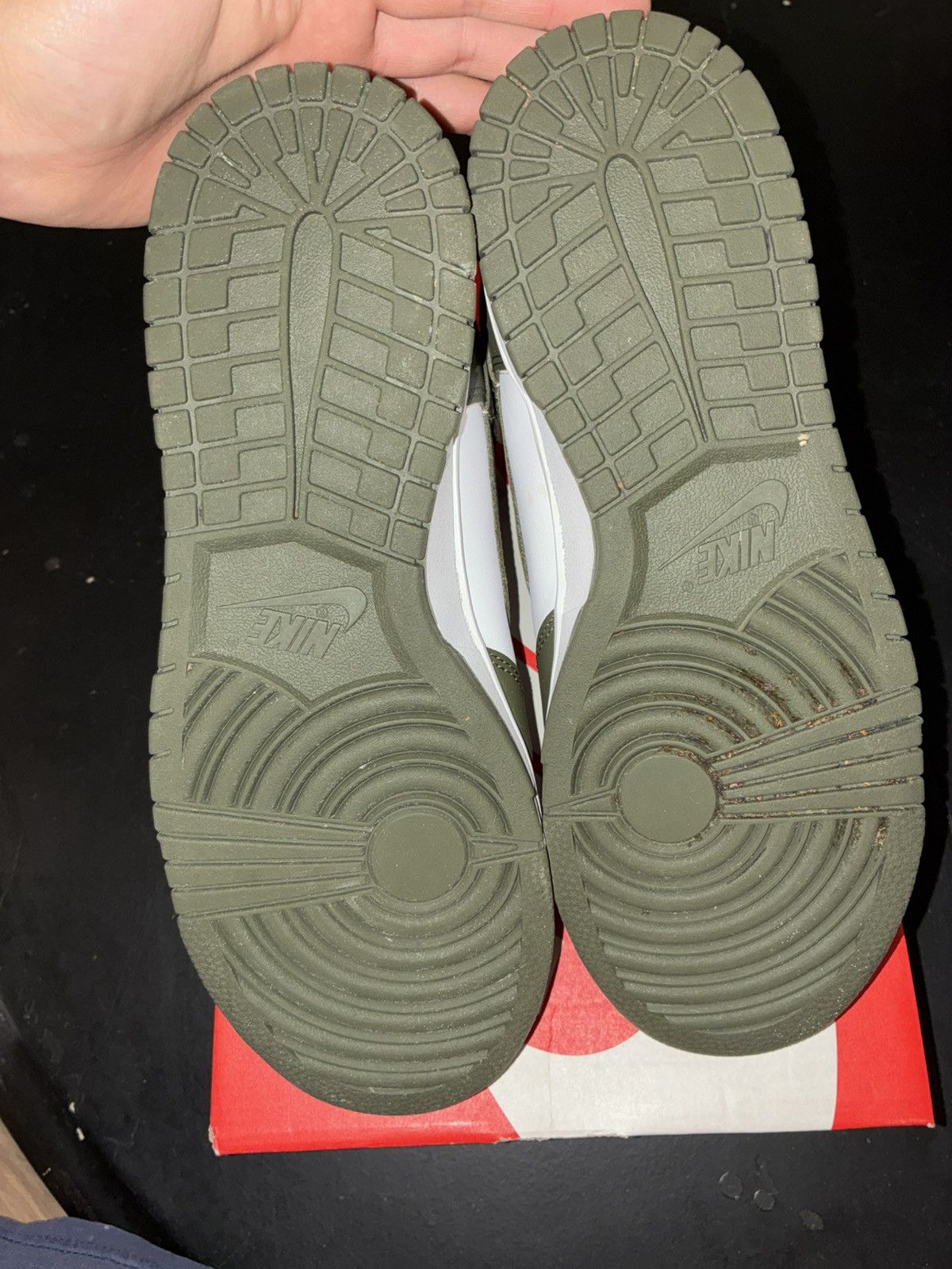 Nike Nike khaki dunks Size US 9.5 / EU 42-43 - 7 Thumbnail