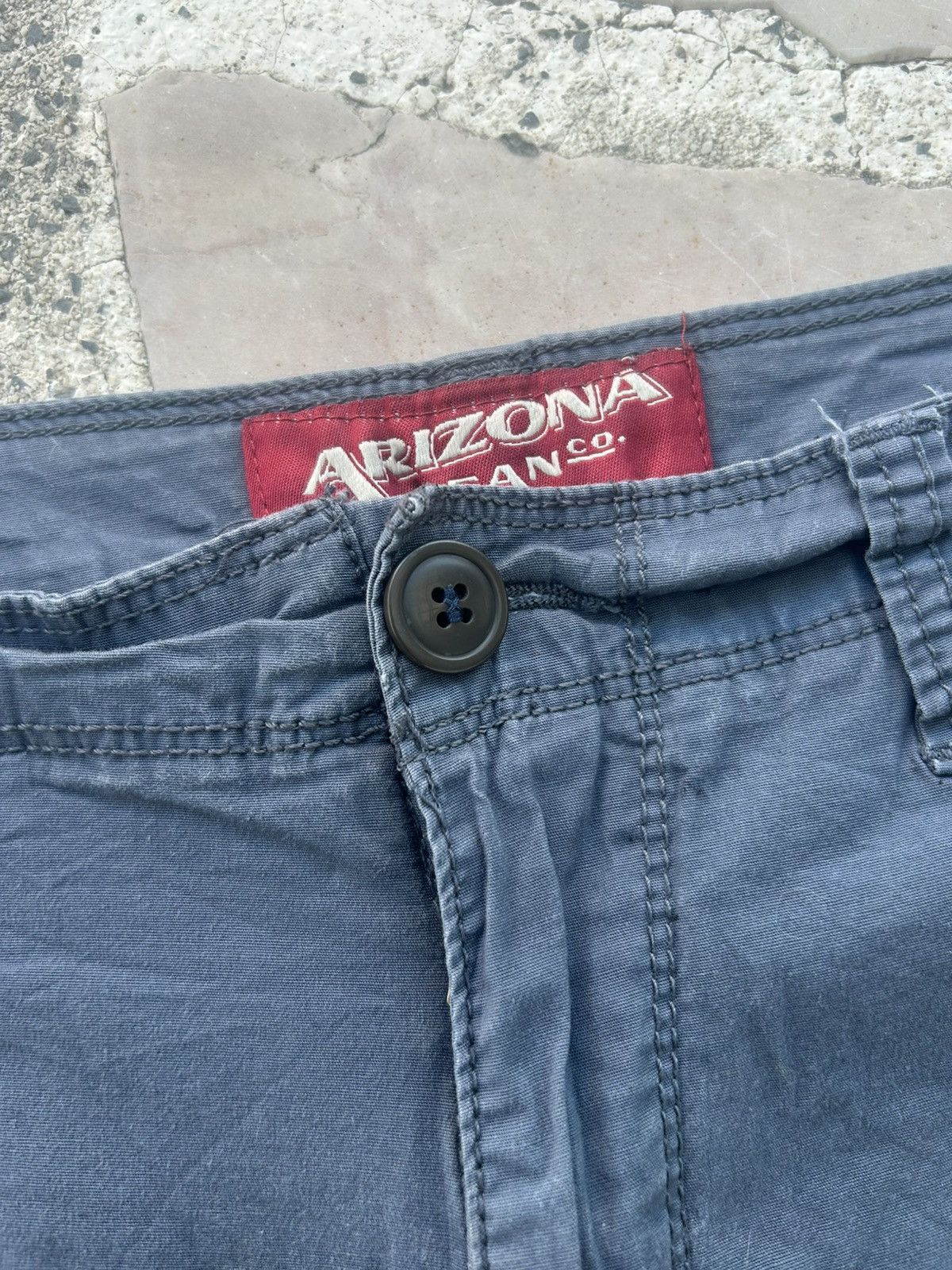 Arizona Jean Co. Arizona Jeans Dark Blue Shorts Size US 34 / EU 50 - 5 Thumbnail