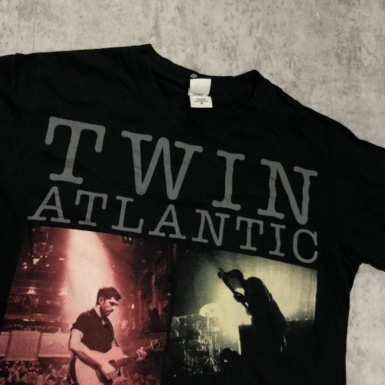 Gildan Twin Atlantic band tee #bandmerch Size US M / EU 48-50 / 2 - 2 Thumbnail