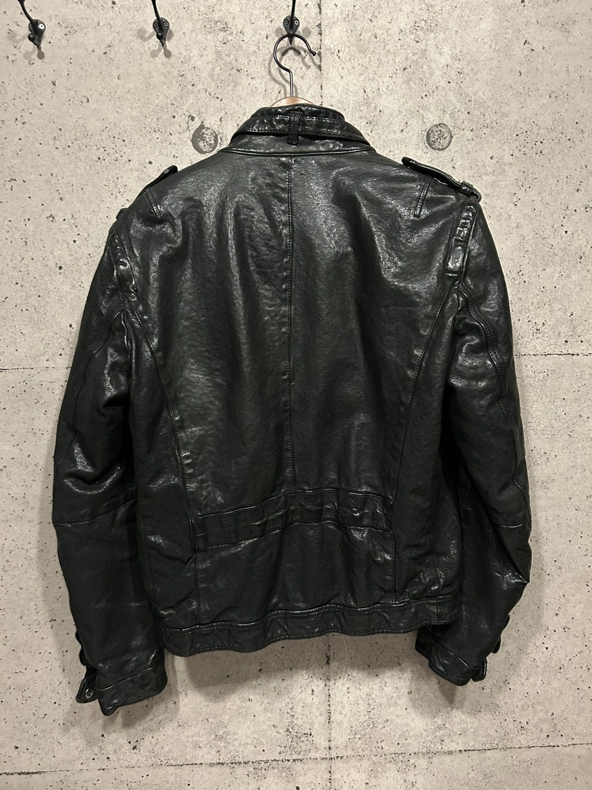 Neil Barrett AW09 Neil Barett waxed leather jacket Size US S / EU 44-46 / 1 - 2 Thumbnail