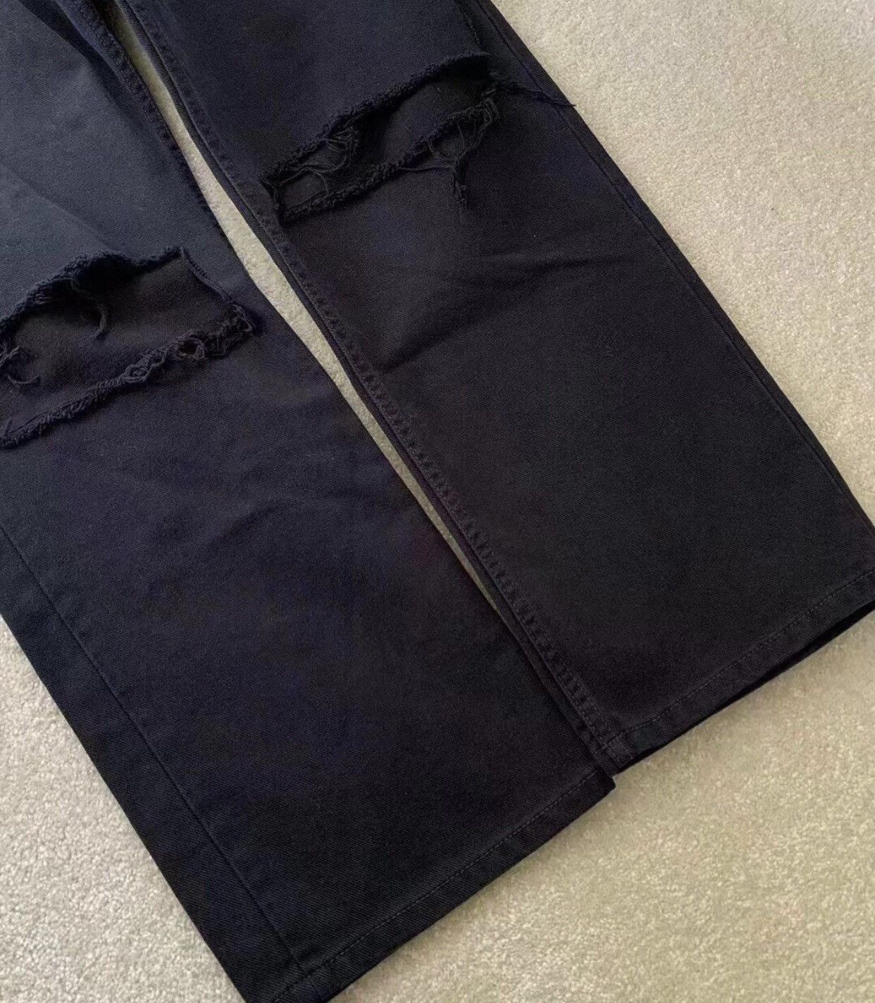 Balenciaga Balenciaga ripped straight leg jeans2412-Nextarrow Size US 32 / EU 48 - 4 Thumbnail