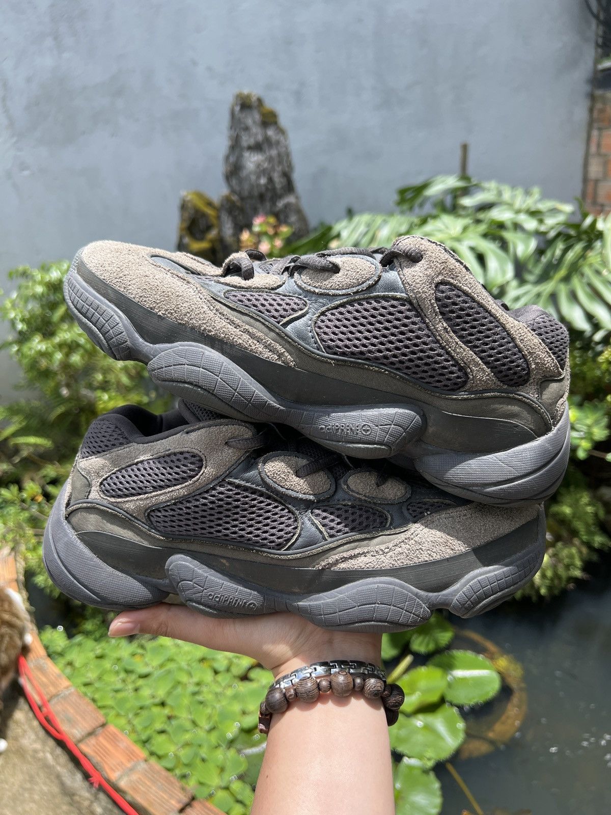 Yeezy Adidas Yeezy 500 Utility Black F36640 Size US 8.5 / EU 41-42 - 2 Thumbnail