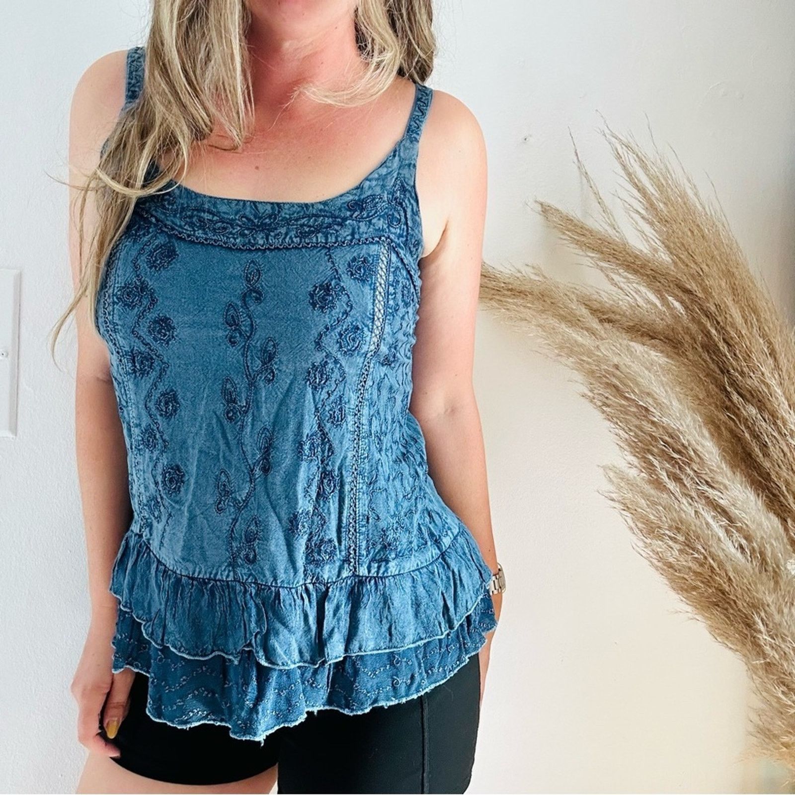 Vintage VINTAGE Cute Options Blue Denim Chambray Ruffle Tank Top Size M / US 6-8 / IT 42-44 - 3 Thumbnail