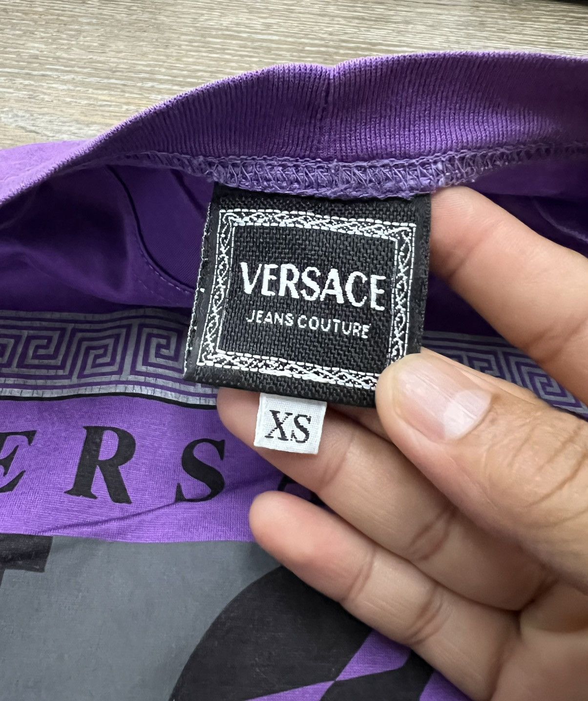 Versace Jeans Couture Vintage Versace Jeans Couture Tee Purple (Made in Italy) Size US XS / EU 42 / 0 - 2 Thumbnail