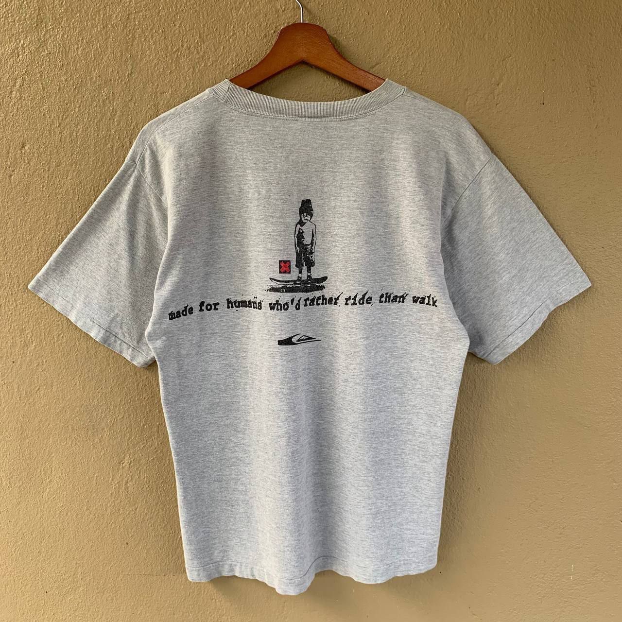 Quiksilver × Vintage Rare Vintage 90s Quiksilver Skateboarding/Surfing Tshirt Size US S / EU 44-46 / 1 - 2 Thumbnail