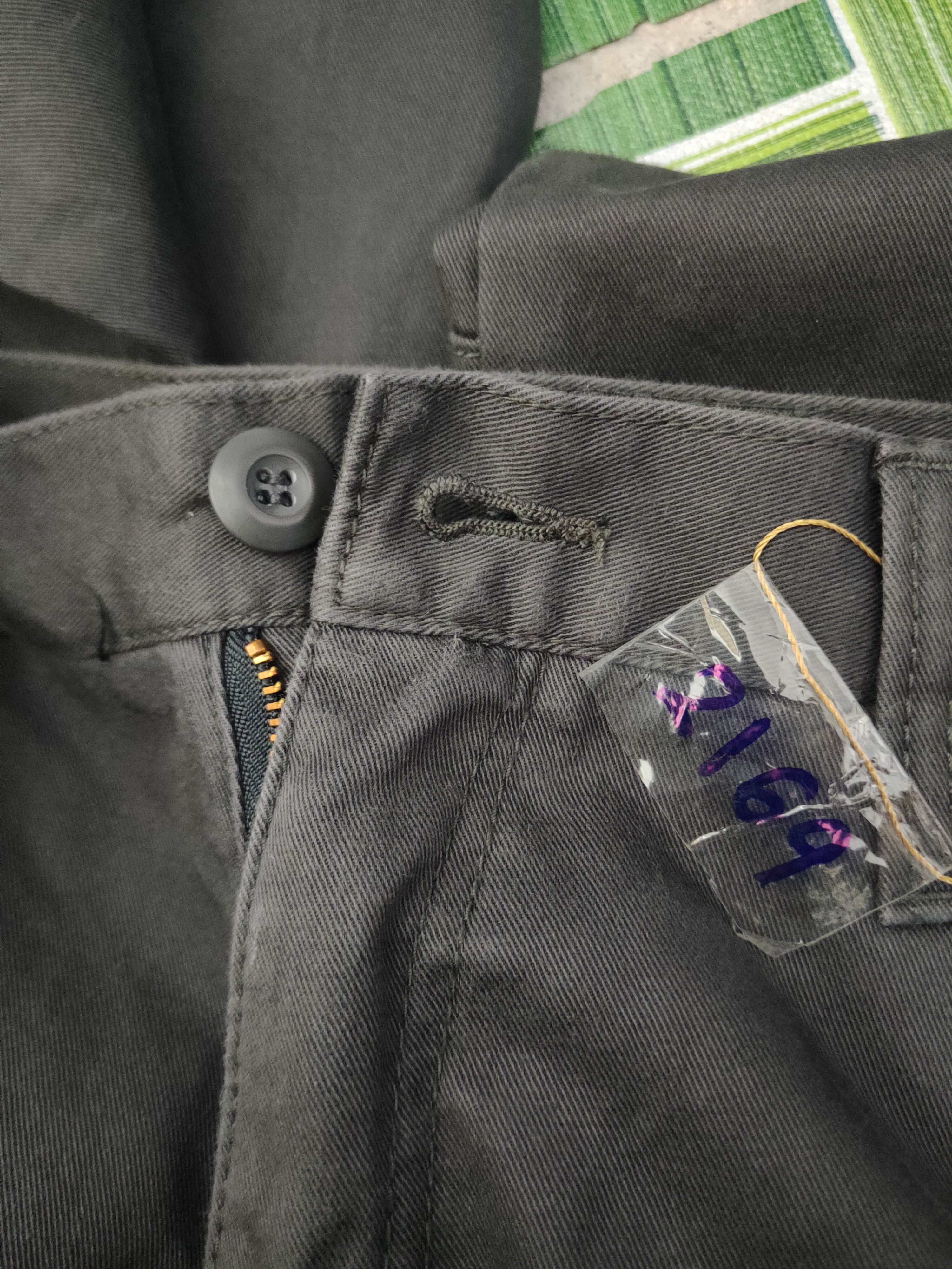 Japanese Brand DL Rovertry Dark Gray Multipocket Cargo Pants #2169 Size US 33 - 14 Thumbnail