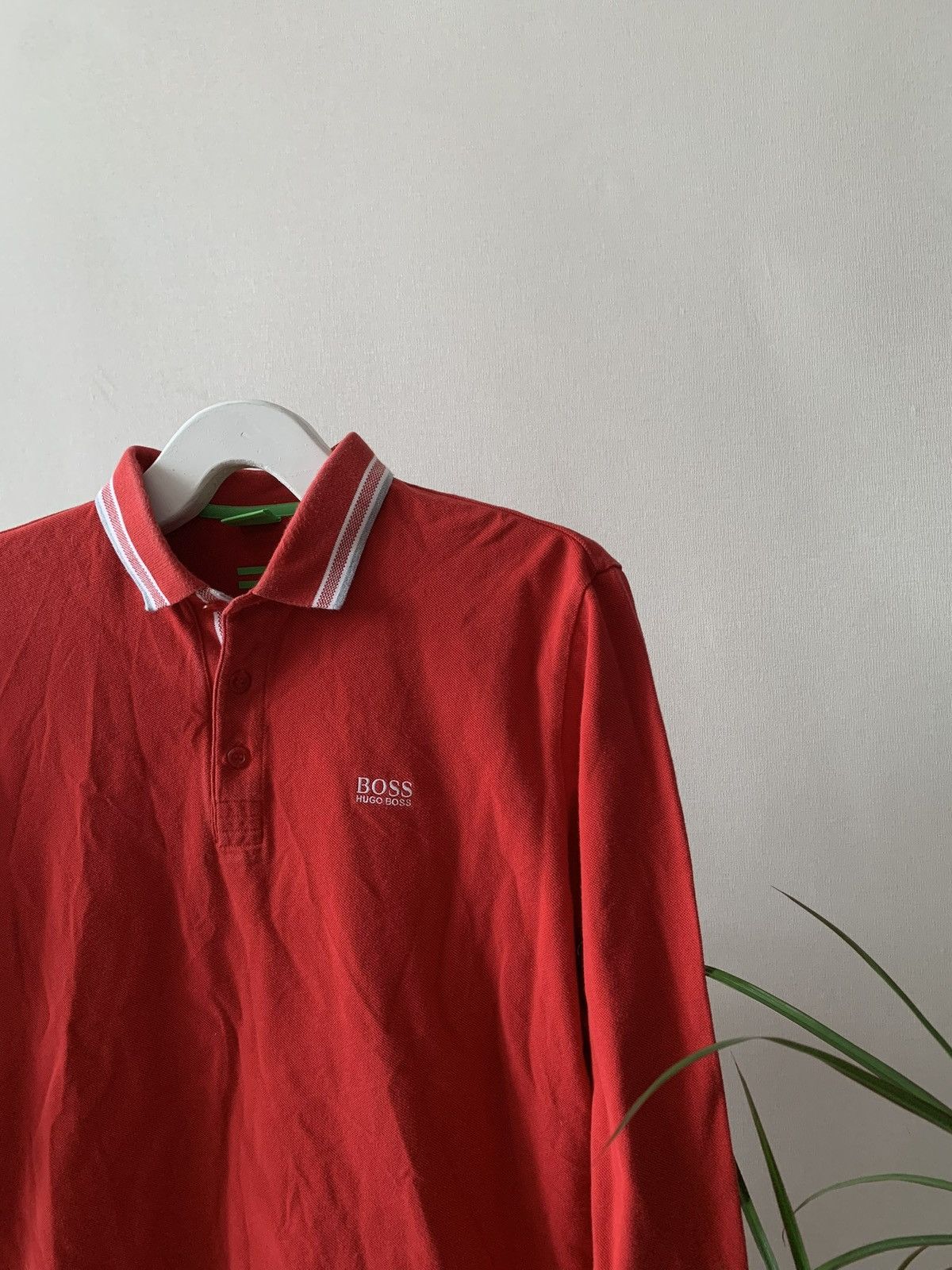 Vintage Vintage Y2K Hugo Boss Mini Logo Longsleeve Rugby Polo Shirt Size US S / EU 44-46 / 1 - 2 Thumbnail