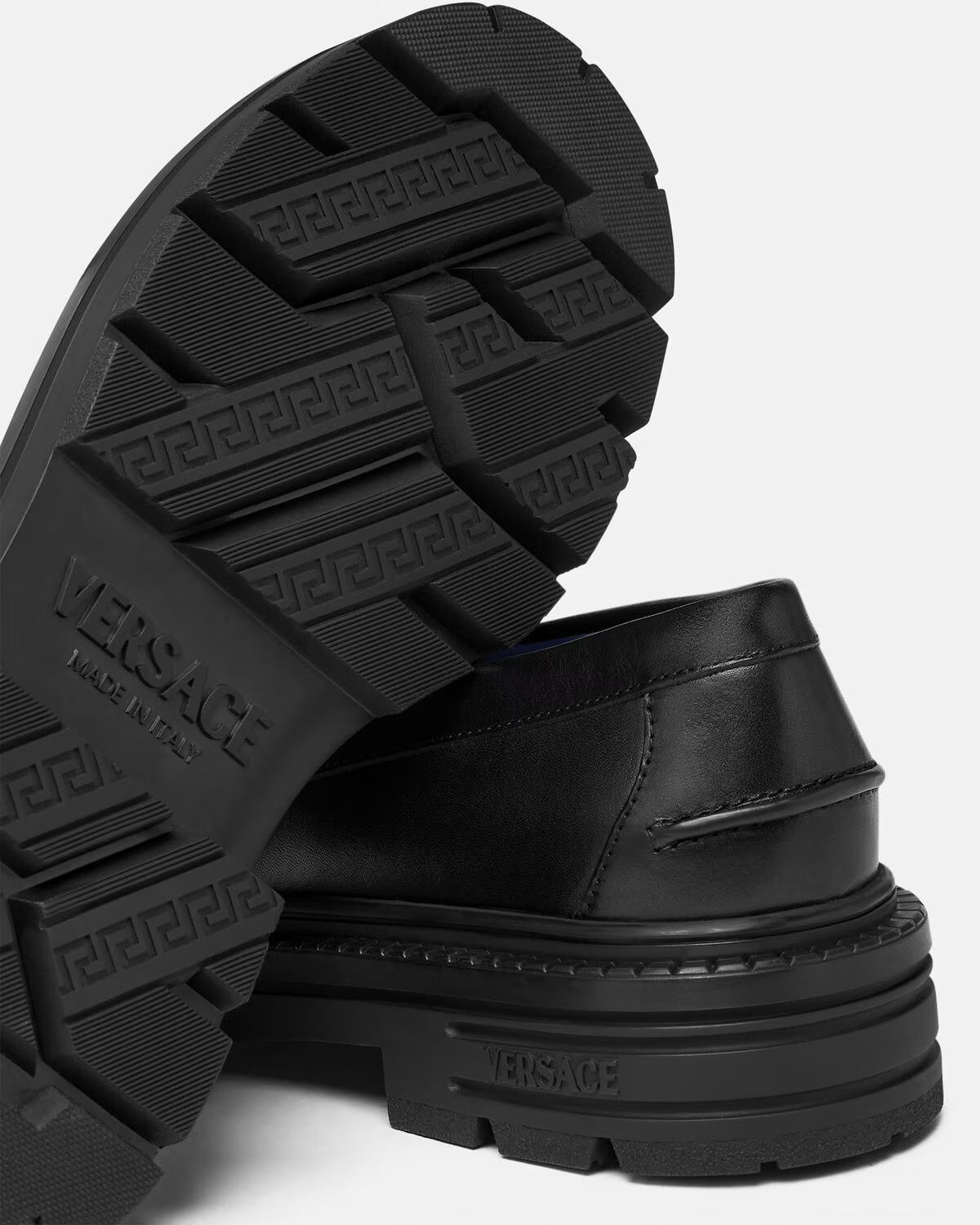 Versace o1s22i1n0125 Smooth Leather Loafers in Black Size US 10 / EU 43 - 5 Thumbnail
