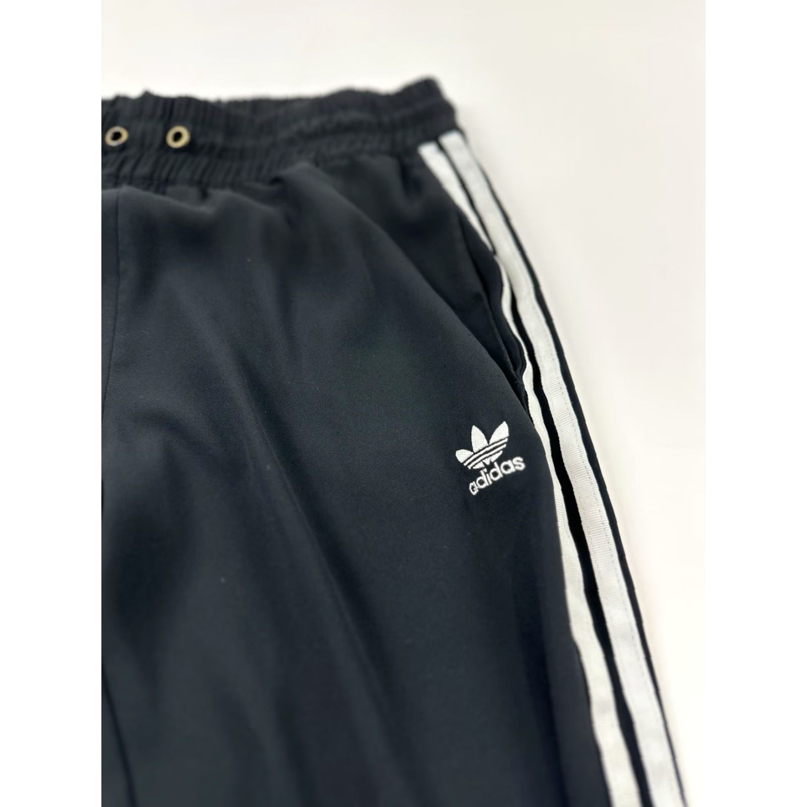 Adidas ADIDAS ORIGINALS Black Sheer Jogger Pants Women’s Small S Tapered Activewear Size 28" / US 6 / IT 42 - 3 Thumbnail