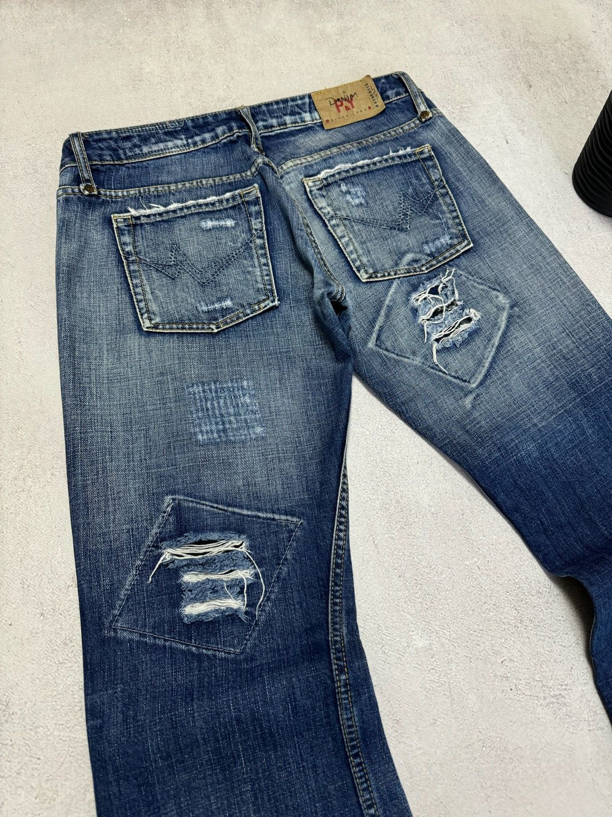 If Six Was Nine Vintage Japanese Jeans Distressed Dirty Wash Denim Y2K 90s Size US 32 / EU 48 - 9 Thumbnail