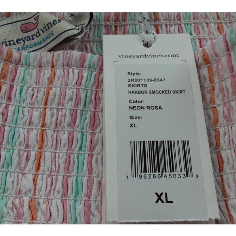Vineyard Vines NWT - Vineyard Vines Harbor Smocked Shirt in Neon Rosa Sz XL Size 38" / US 16 / IT 52 - 2 Thumbnail