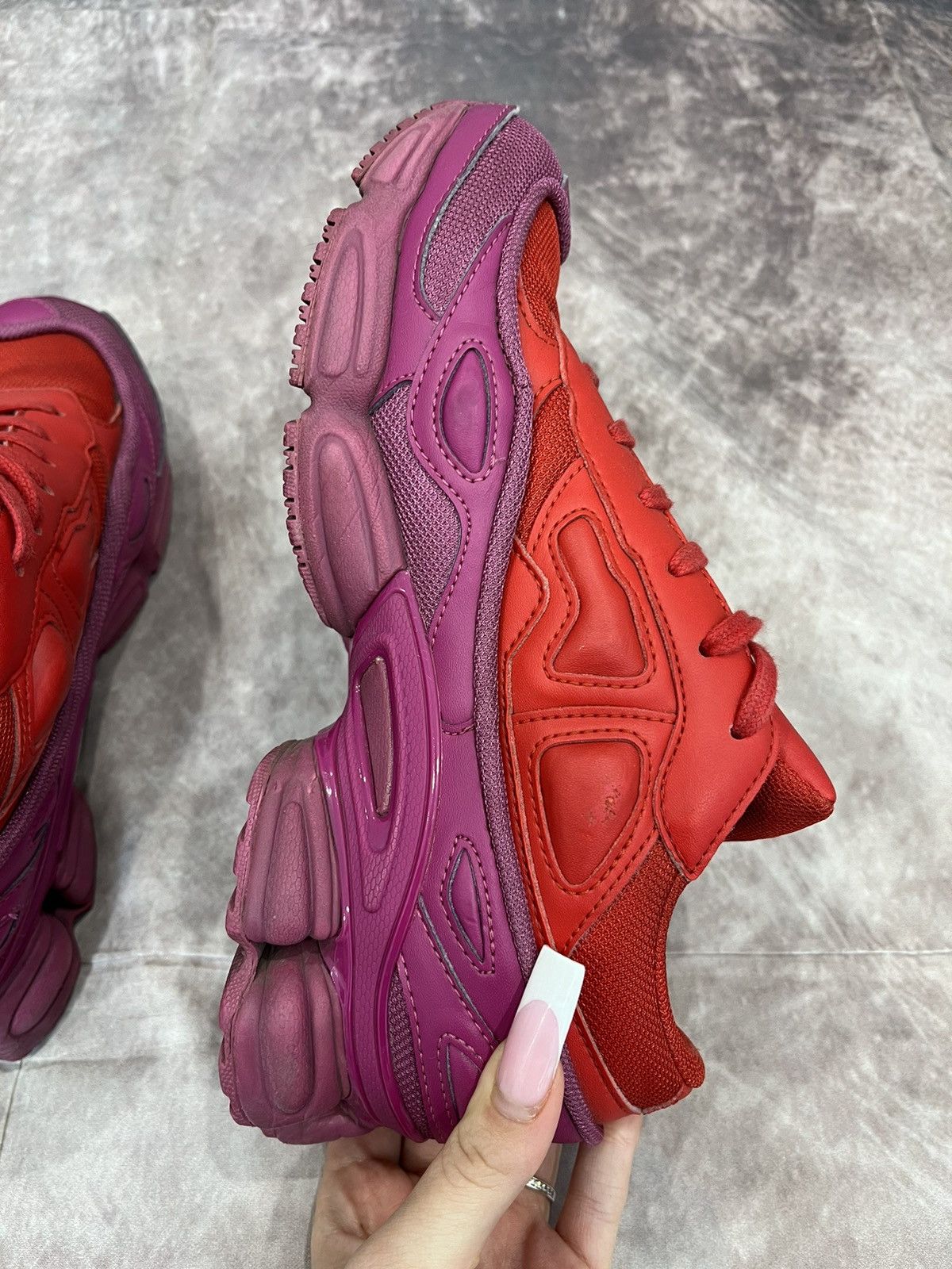 Adidas × Raf Simons Adidas x Raf Simons Ozweego Red/Purple (Size 38) Size US 7 / IT 37 - 3 Thumbnail