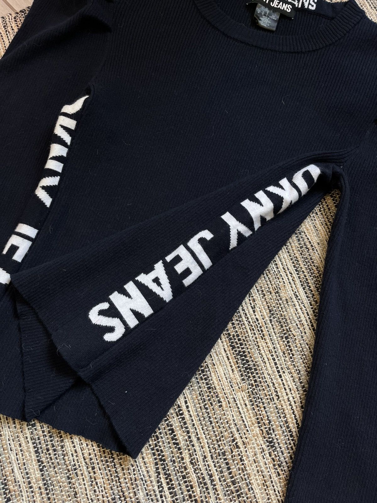 DKNY Avantgarde Dkny Jeans Puff Sleeve Sweater Navy Longsleeve Size M / US 6-8 / IT 42-44 - 8 Thumbnail