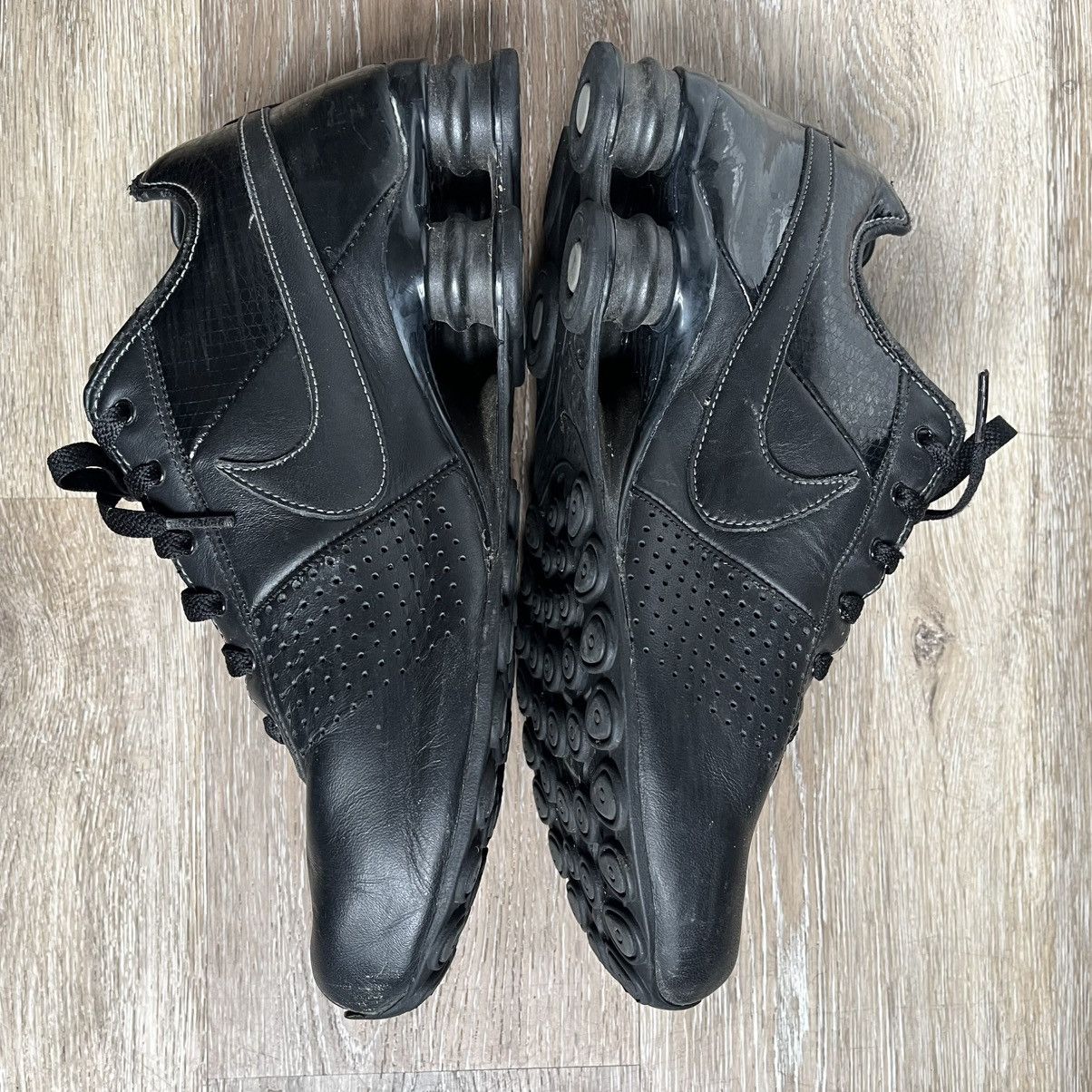 Nike vintage triple black nike shox deliver Size US 8 / EU 41 - 3 Thumbnail