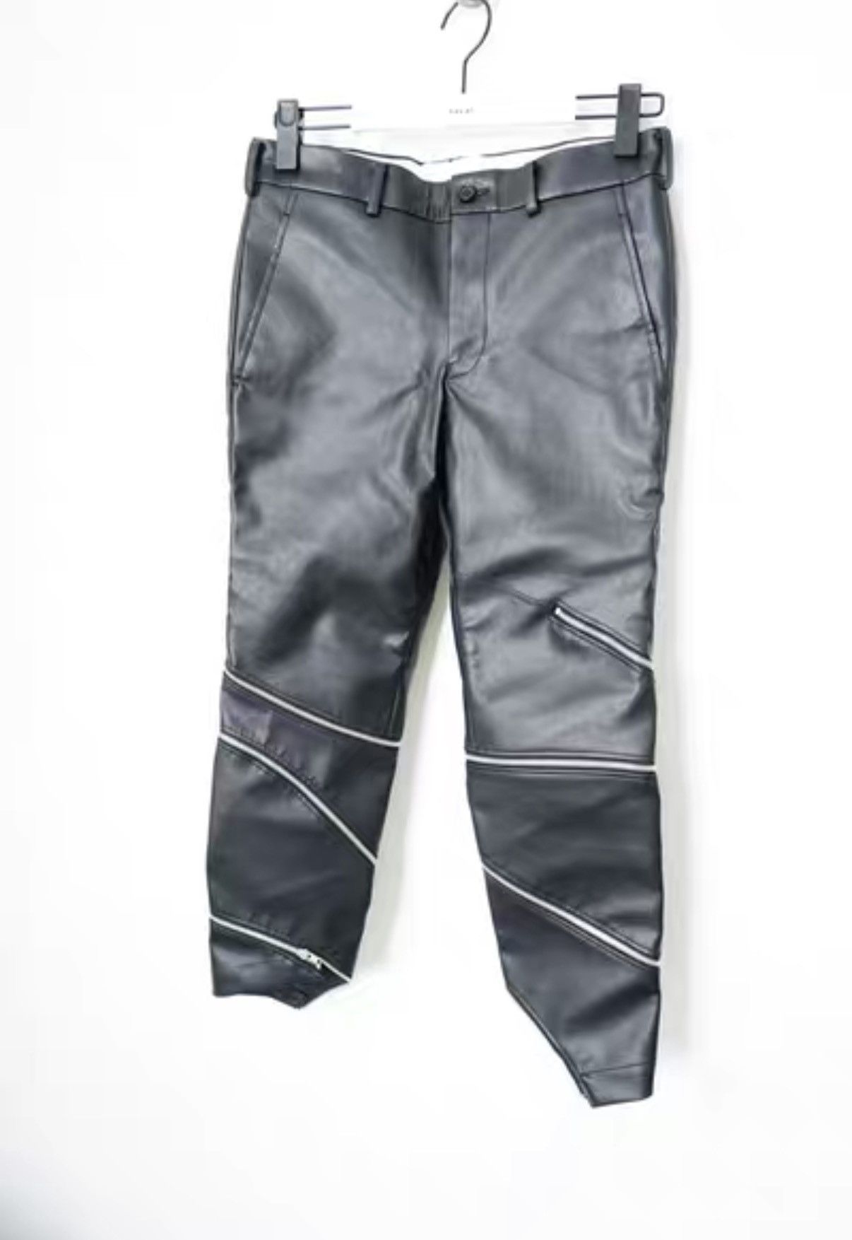 Comme des Garcons Comme des Garçons 18AW Spiral Leather Pants Size US 30 / EU 46 - 2 Thumbnail