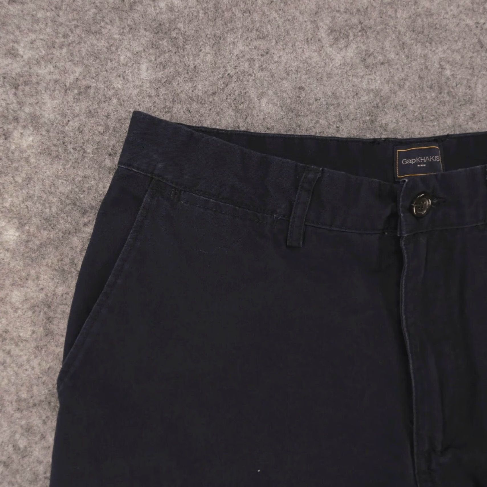 Gap Gap Shorts Mens 32 Chino Flat Front GapKhakis Navy Blue School Uniform Size US 32 / EU 48 - 2 Thumbnail