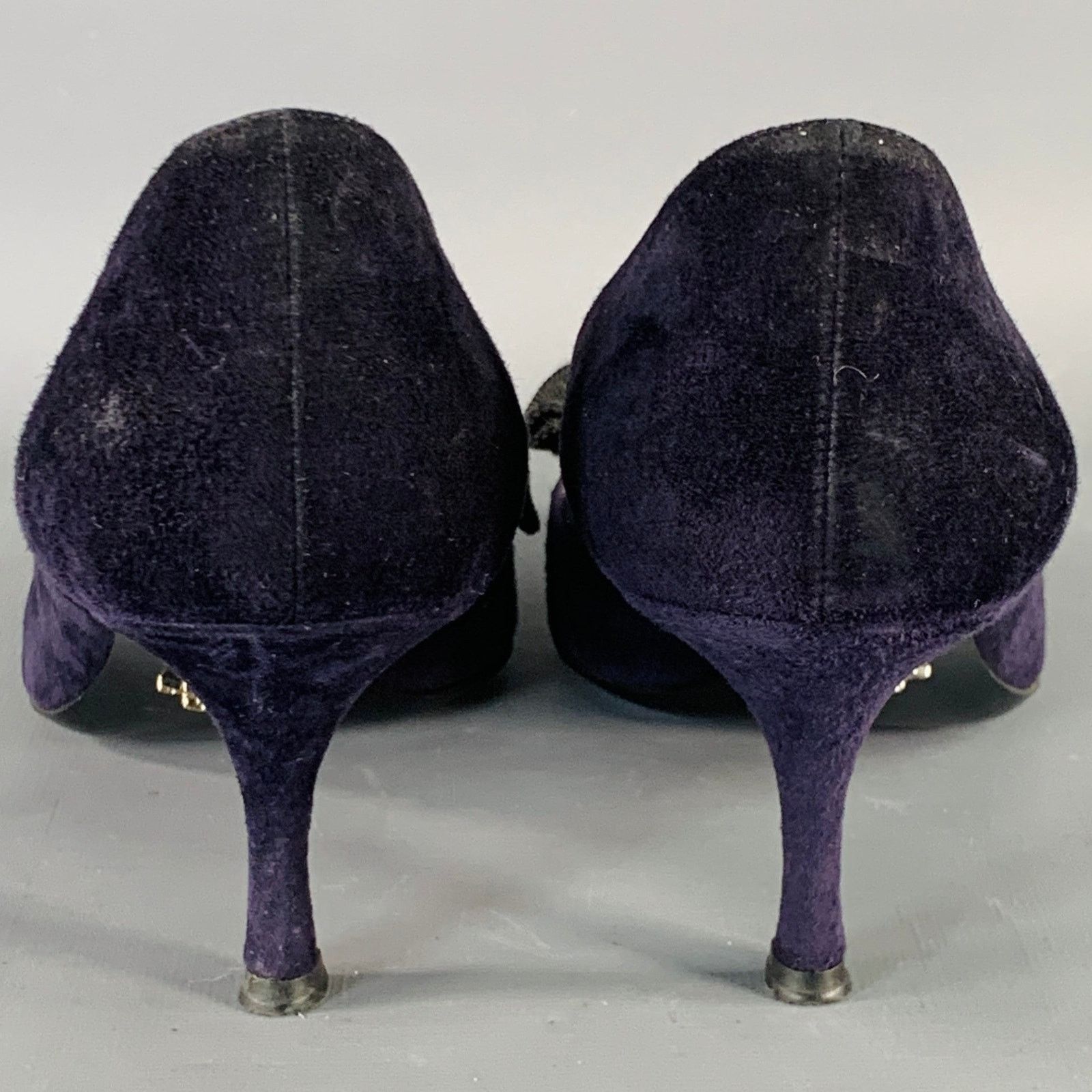 Prada PRADA Size 11 Navy Suede Bow Pointed Toe Kitten Heel Pumps Size US 11 / IT 41 - 3 Thumbnail