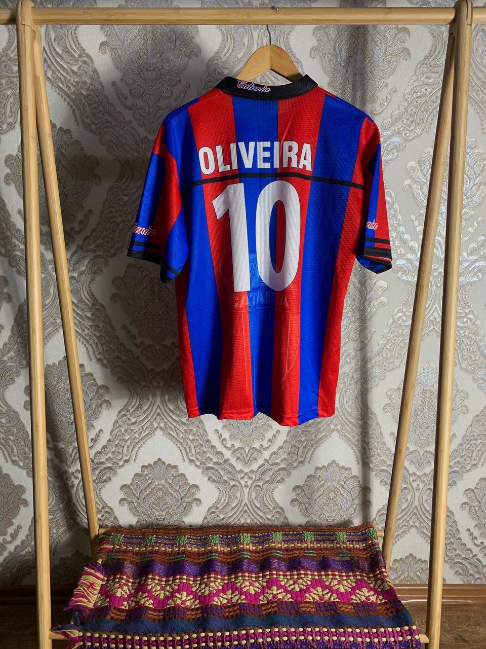Vintage VERY RARE CATANIA ITALY RETRO SOCCER JERSEY BLOKE Y2K 90s Size US M / EU 48-50 / 2 - 5 Thumbnail