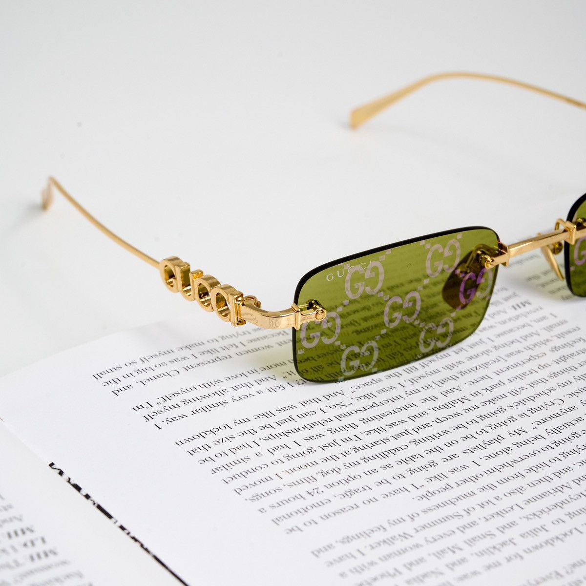 Gucci GUCCI GG1808S 002 SUNGLASSES Size ONE SIZE - 3 Thumbnail