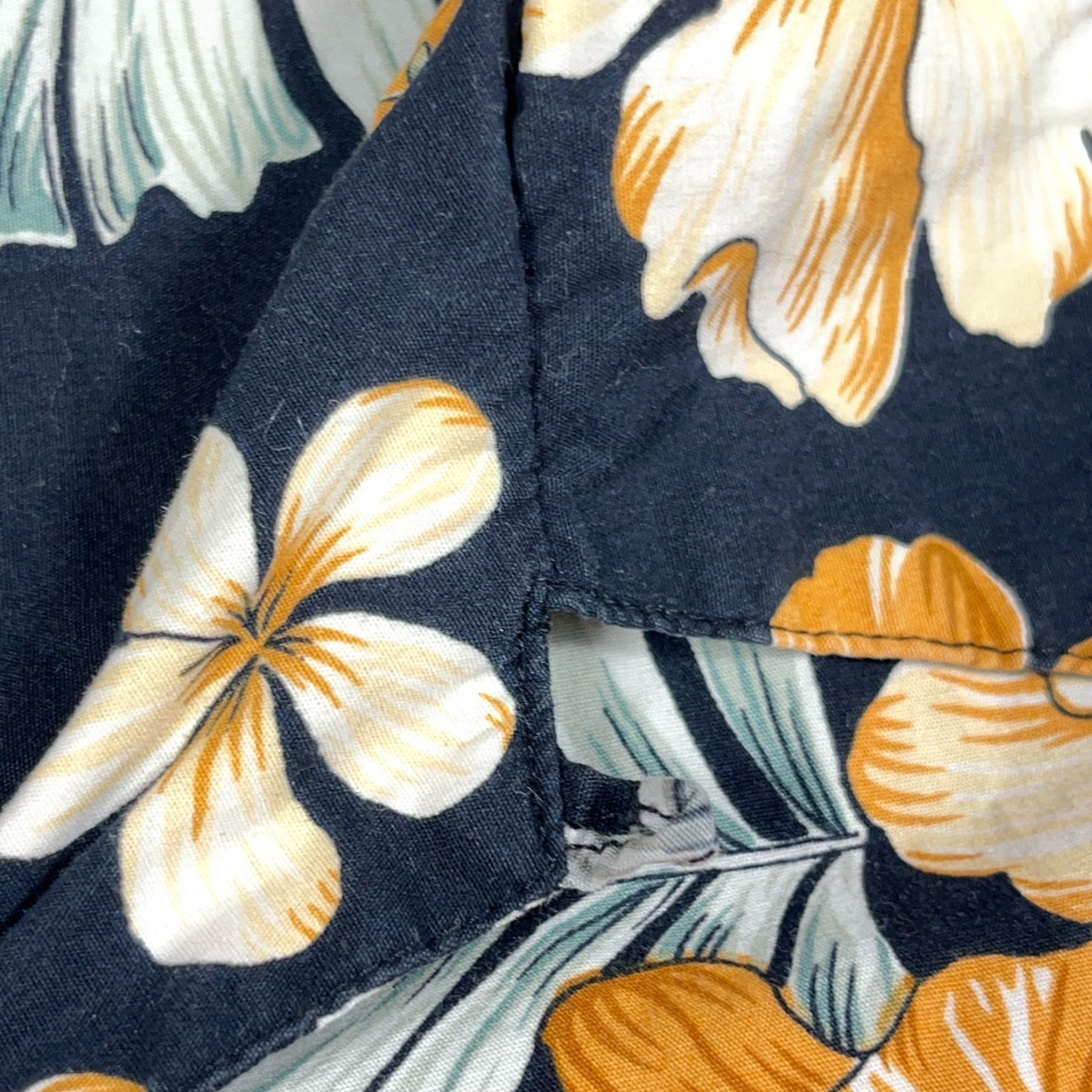 Ocean Pacific VINTAGE Ocean Pacific Shirt Men XL Black Floral Button Up Hawaiian Beach Hula Size US XL / EU 56 / 4 - 5 Thumbnail