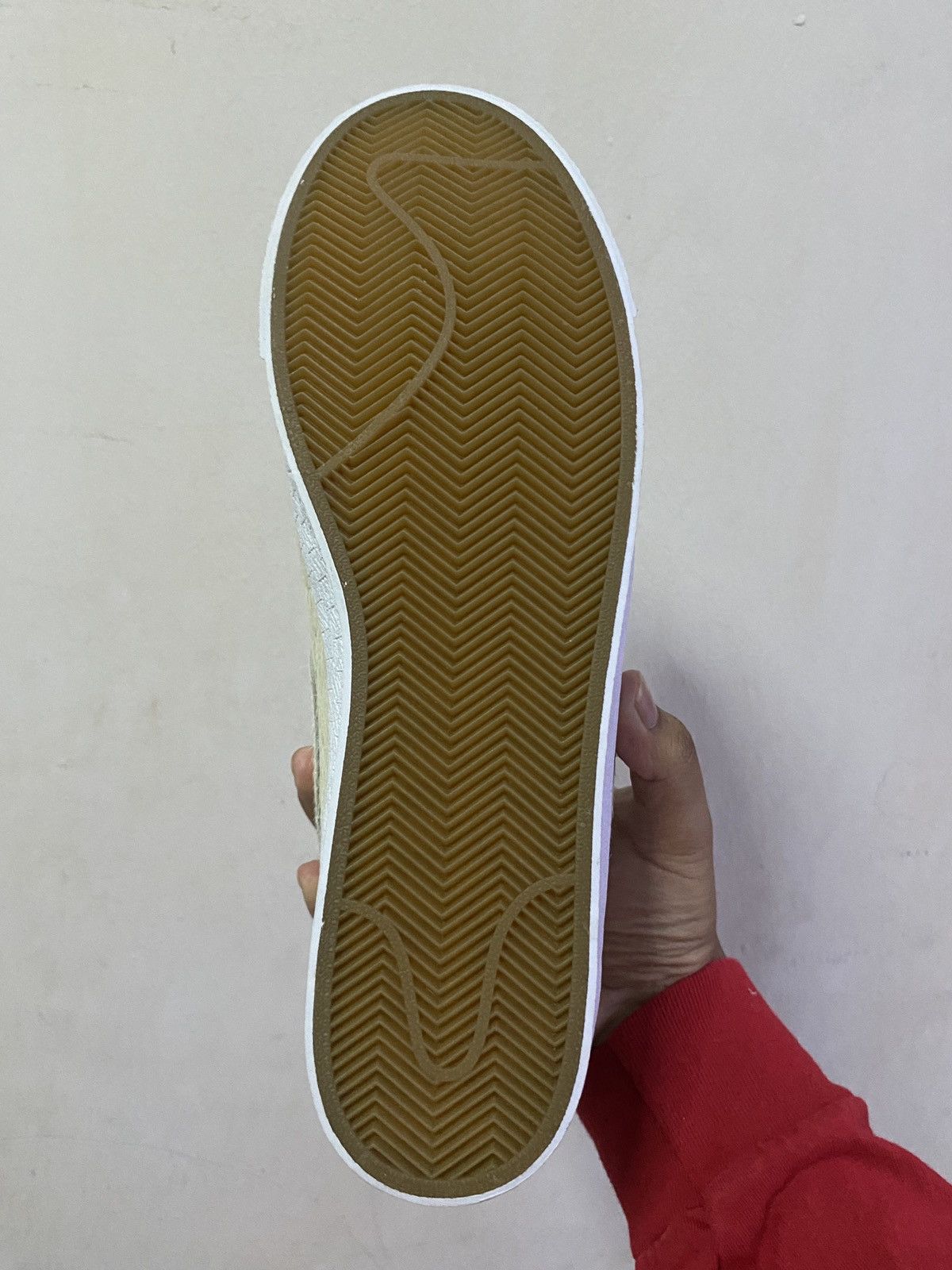 Medicom Toy × Nike (UK 11) BLAZER LOW NIKE X MEDICOM TOY Size US 11 / EU 44 - 5 Thumbnail