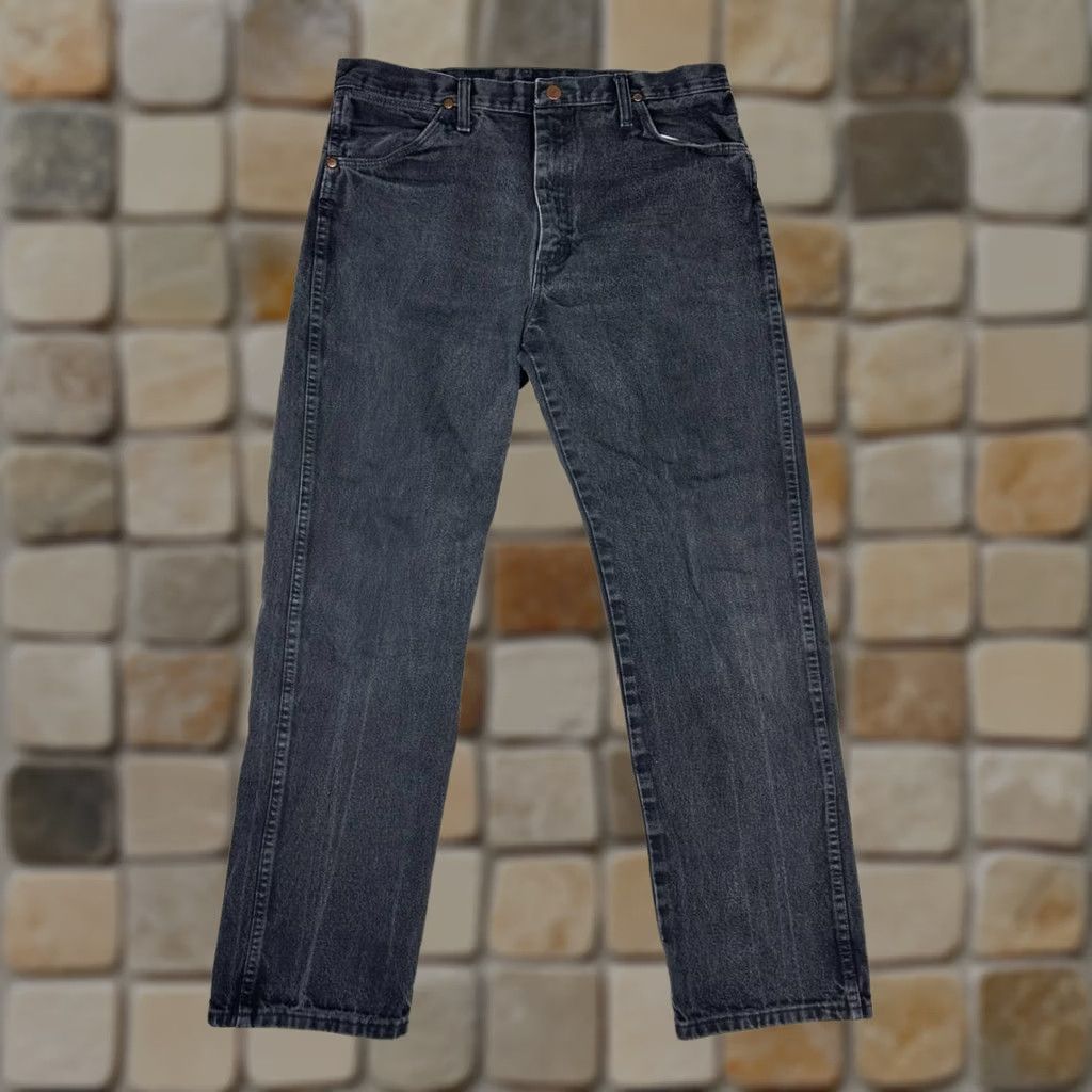 Wrangler Wrangler Cowboy Cut Jeans Men 35 Black Denim Cotton Original Fit High Rise 30x28 Size US 35 - 1 Thumbnail