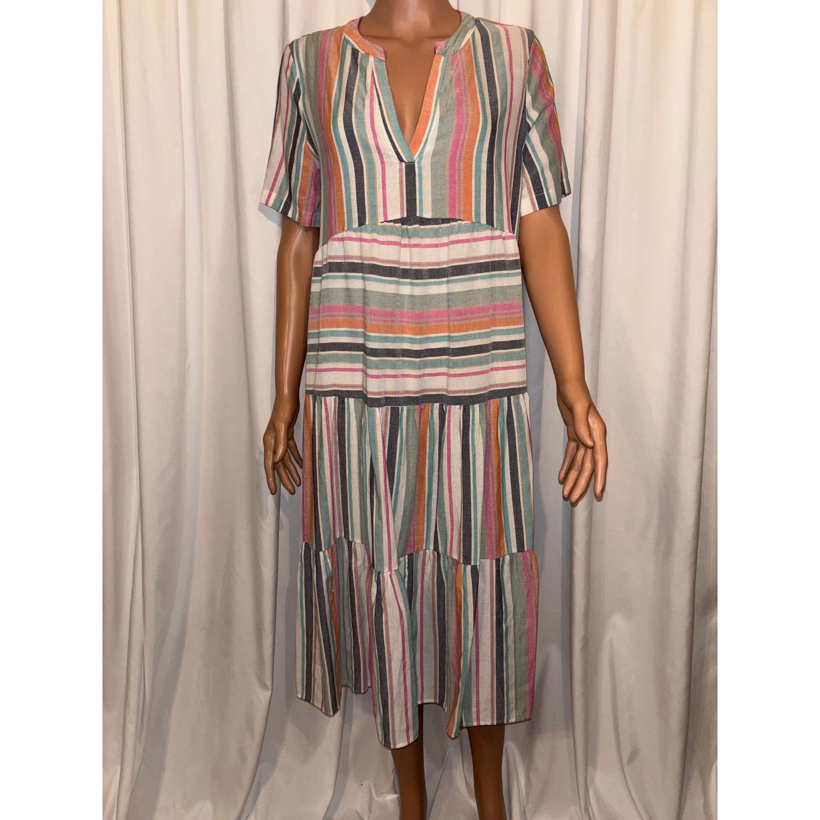 Shein SHEIN Multi-Color Midi Dress Size Large Size L / US 10 / IT 46 - 1 Thumbnail