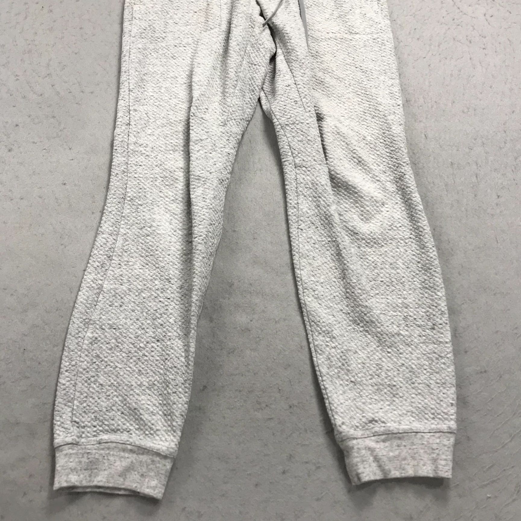 Lululemon Lululemon Joggers Mens XS Gray Heather Double Textured Knit At Ease Sweatpants Size US 27 - 3 Thumbnail