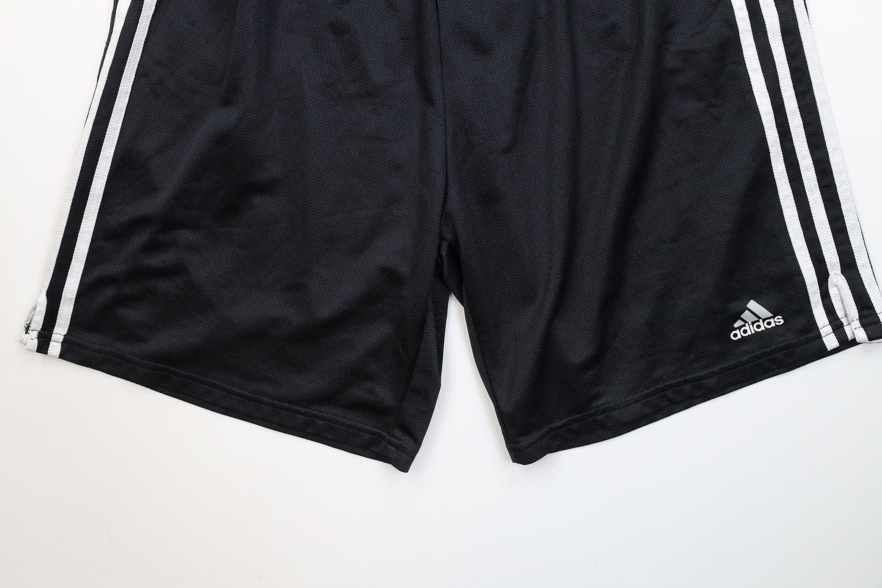 Adidas Vintage Y2K Adidas Striped Mesh Above Knee Shorts Black Size US 34 / EU 50 - 4 Thumbnail