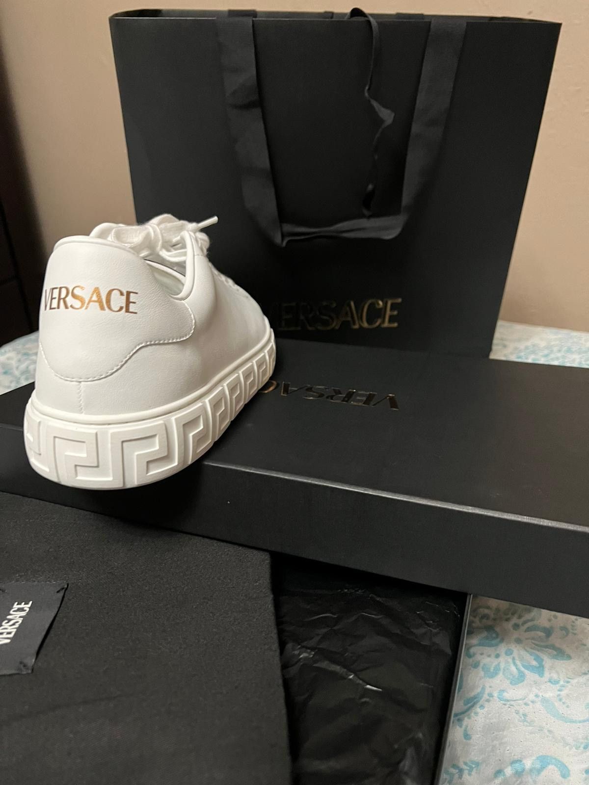 Versace Versace Greca sneakers Size US 8 / IT 38 - 8 Thumbnail