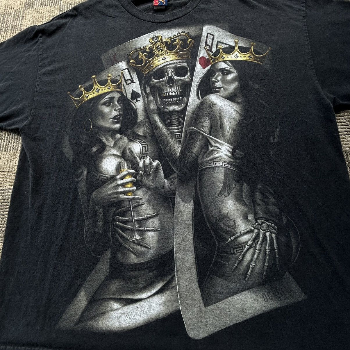 Vintage Vtg Y2K Ogabel Skull & Girls Graphic T-shirt Made In USA Size US XXL / EU 58 / 5 - 2 Thumbnail