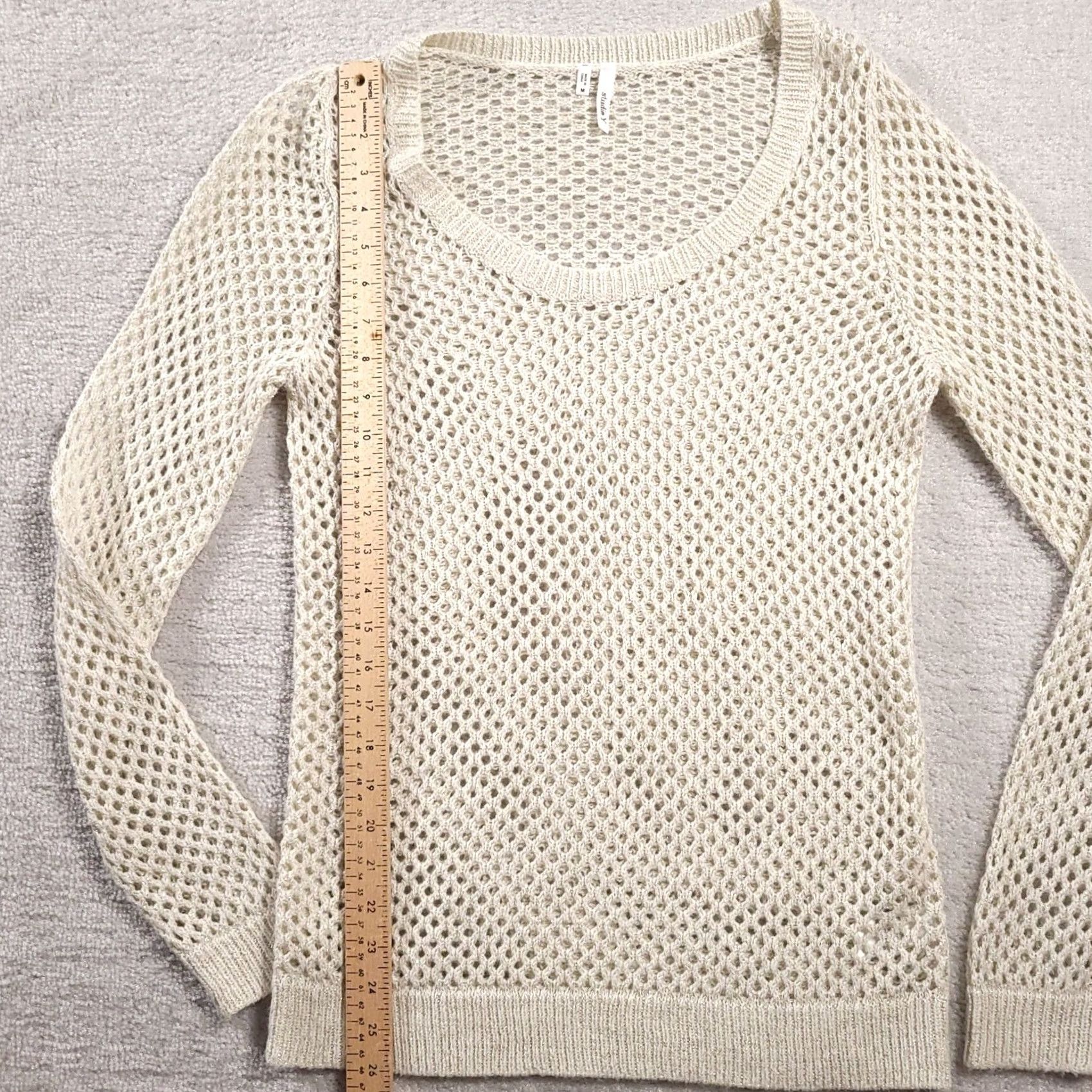 Vintage VINTAGE not applicable; STUDIO Y Crochet Knit SHEER Sweater Top Sz Medium Metallic SPARKLE Blouse Beige Size M / US 6-8 / IT 42-44 - 5 Thumbnail